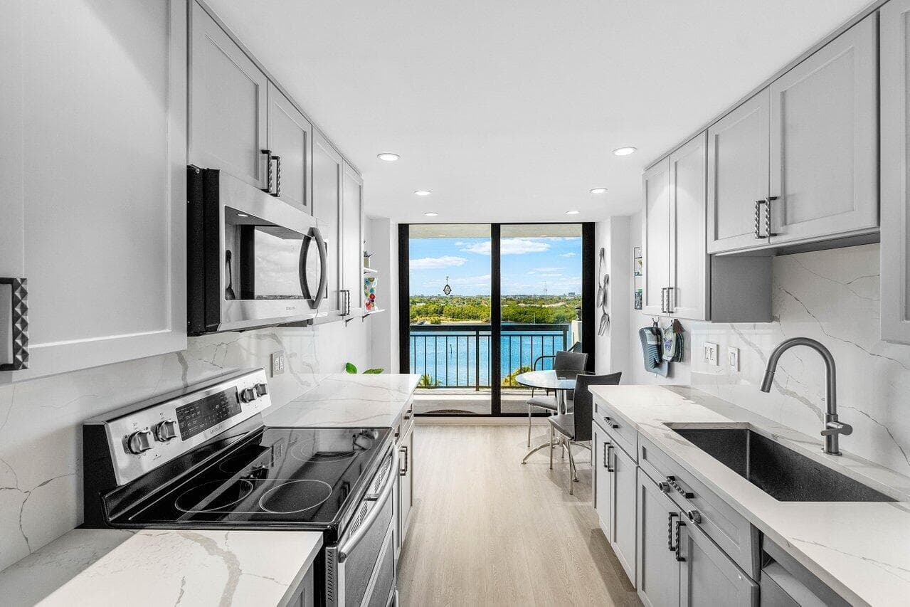 2003 N Ocean Boulevard 904, Boca Raton, FL 33431 — photo 13 of 57