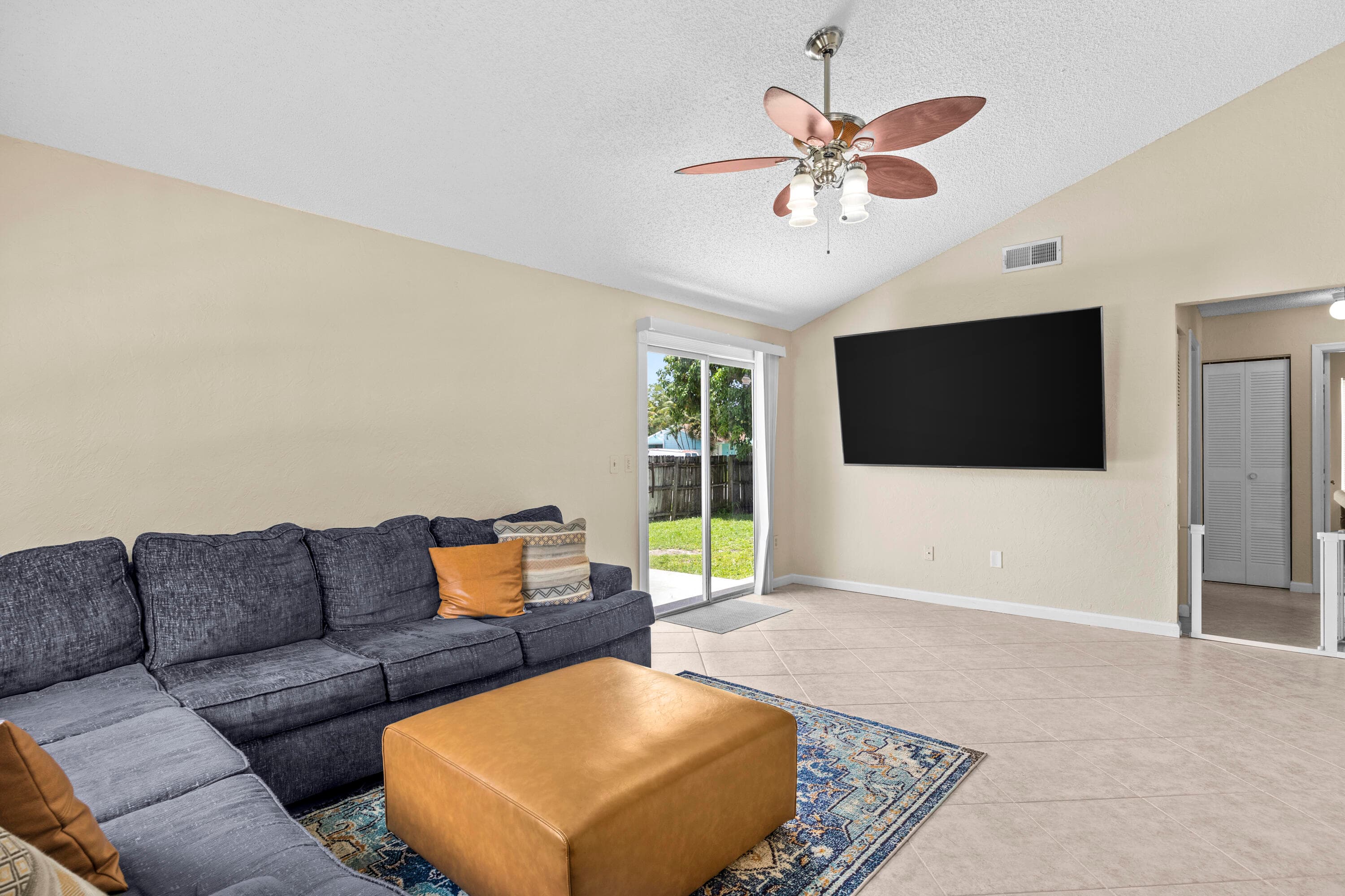 10552 Bobbie Lane, Royal Palm Beach, FL 33411 — photo 14 of 30