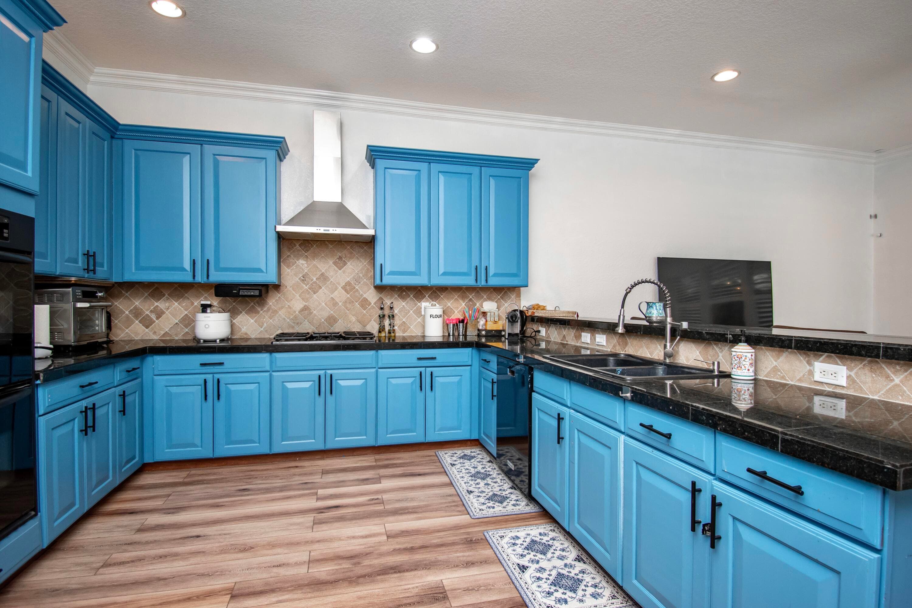10833 Lake Wynds Court, Boynton Beach, FL 33437 — photo 12 of 67