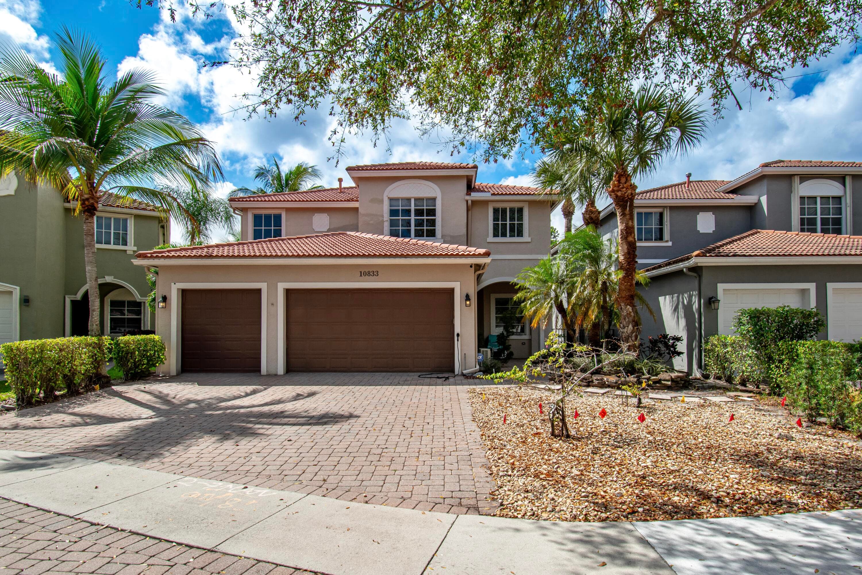 10833 Lake Wynds Court, Boynton Beach, FL 33437 — photo 1 of 67