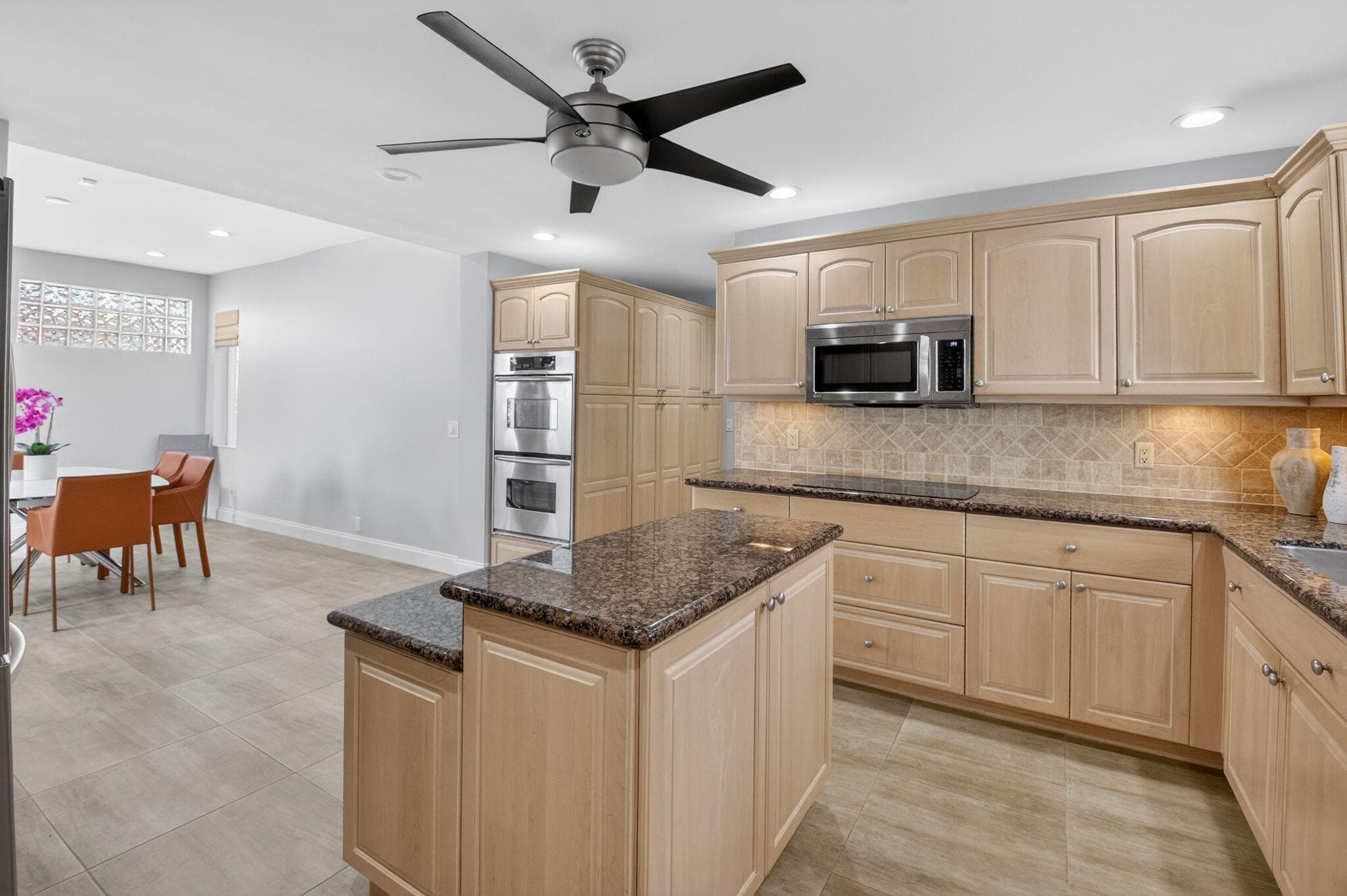 32 Estate Drive, Boynton Beach, FL 33436 — photo 14 of 68