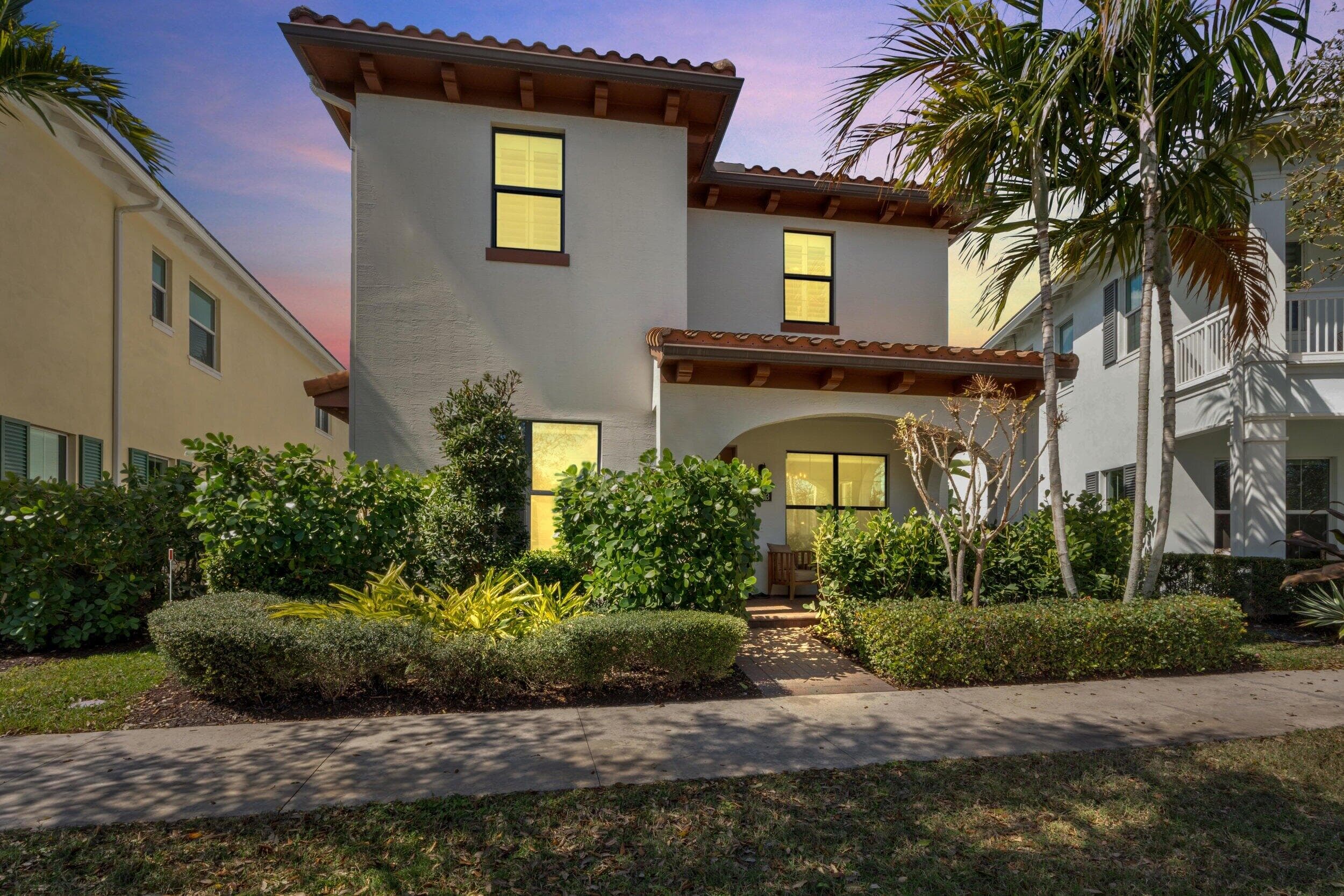 2093 Dickens Terrace, Palm Beach Gardens, FL 33418 — photo 2 of 47