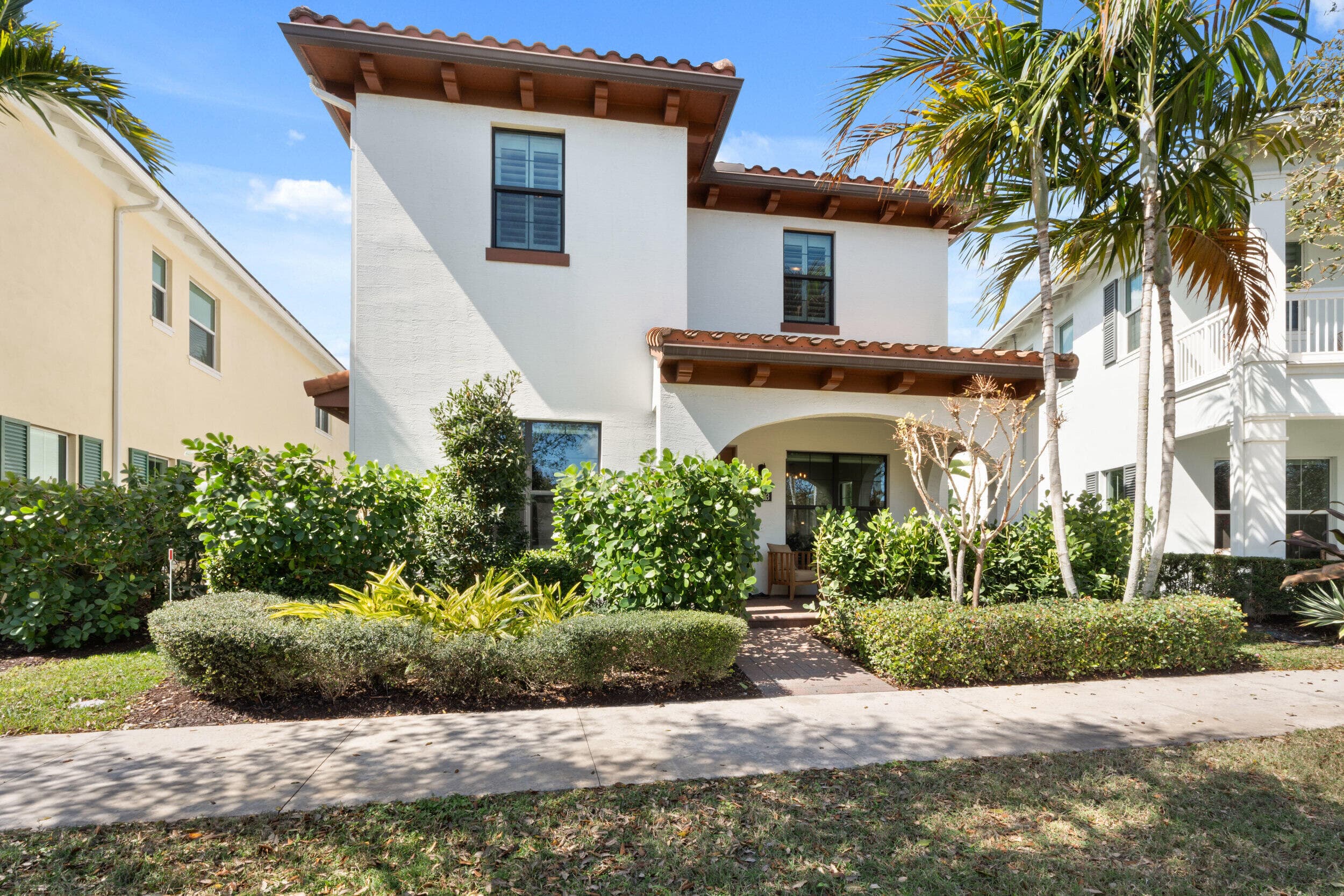 2093 Dickens Terrace, Palm Beach Gardens, FL 33418 — photo 4 of 47