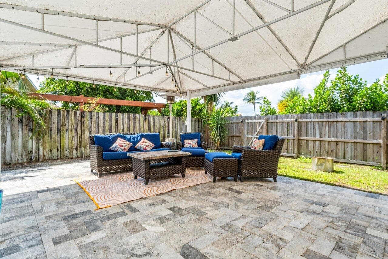 1352 Wyndcliff Drive, Wellington, FL 33414 — photo 19 of 28