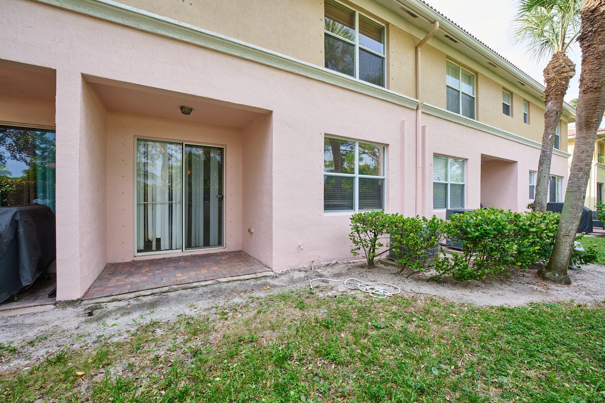 1006 Seminole Palms Drive, Greenacres, FL 33463 — photo 6 of 59