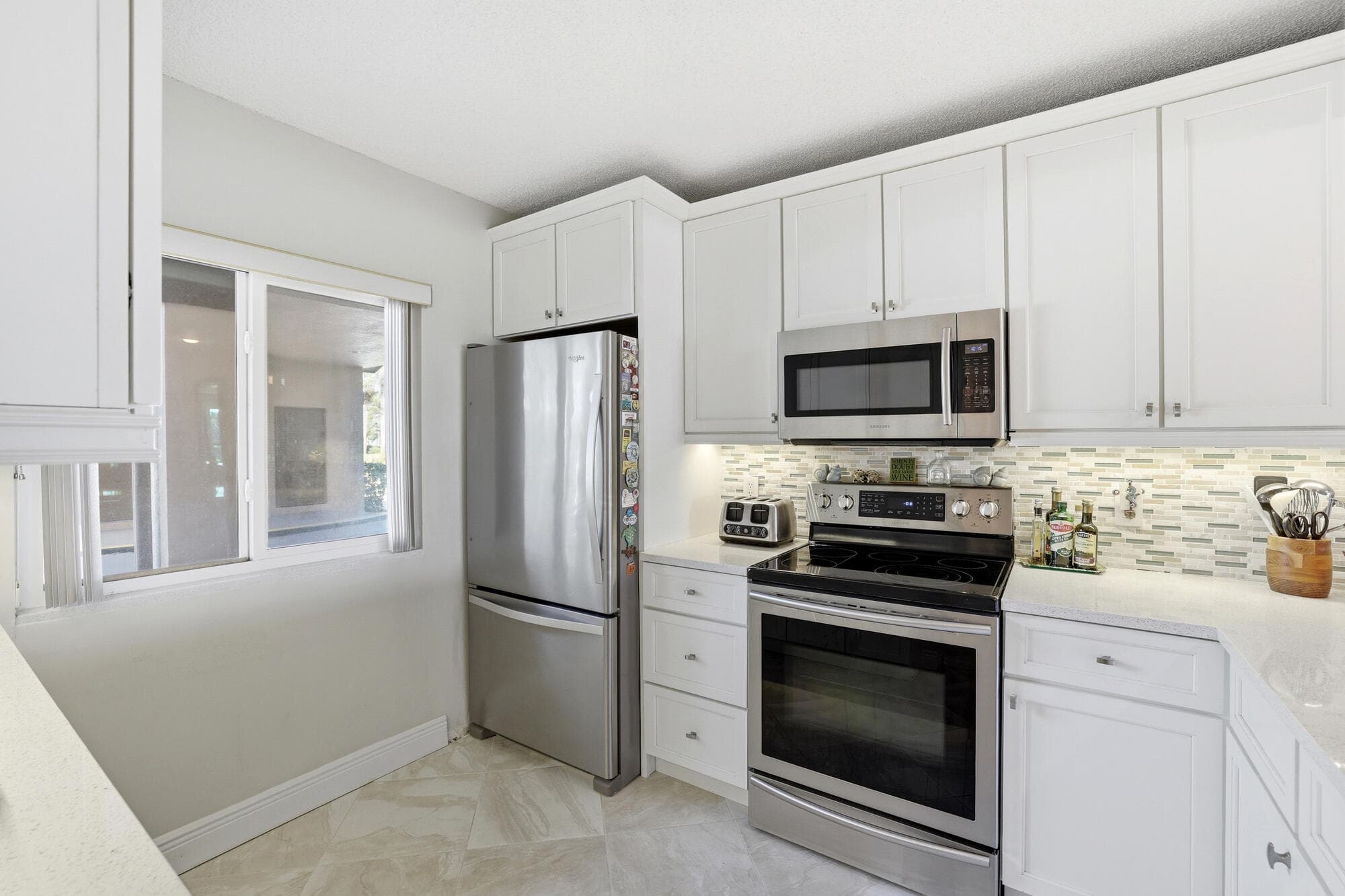 401 Ocean Bluffs Boulevard 104, Jupiter, FL 33477 — photo 18 of 34