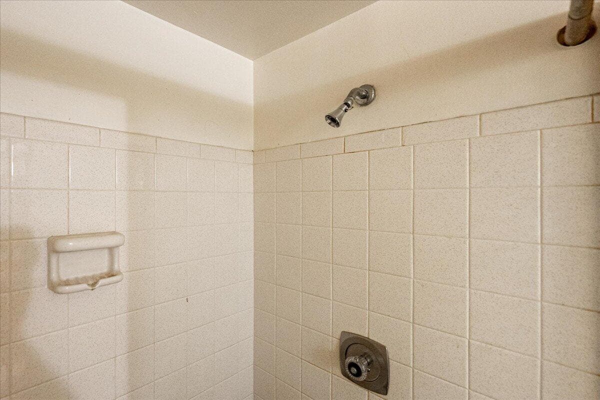 6531 SE Federal Highway SE Q108, Stuart, FL 34997 — photo 13 of 34