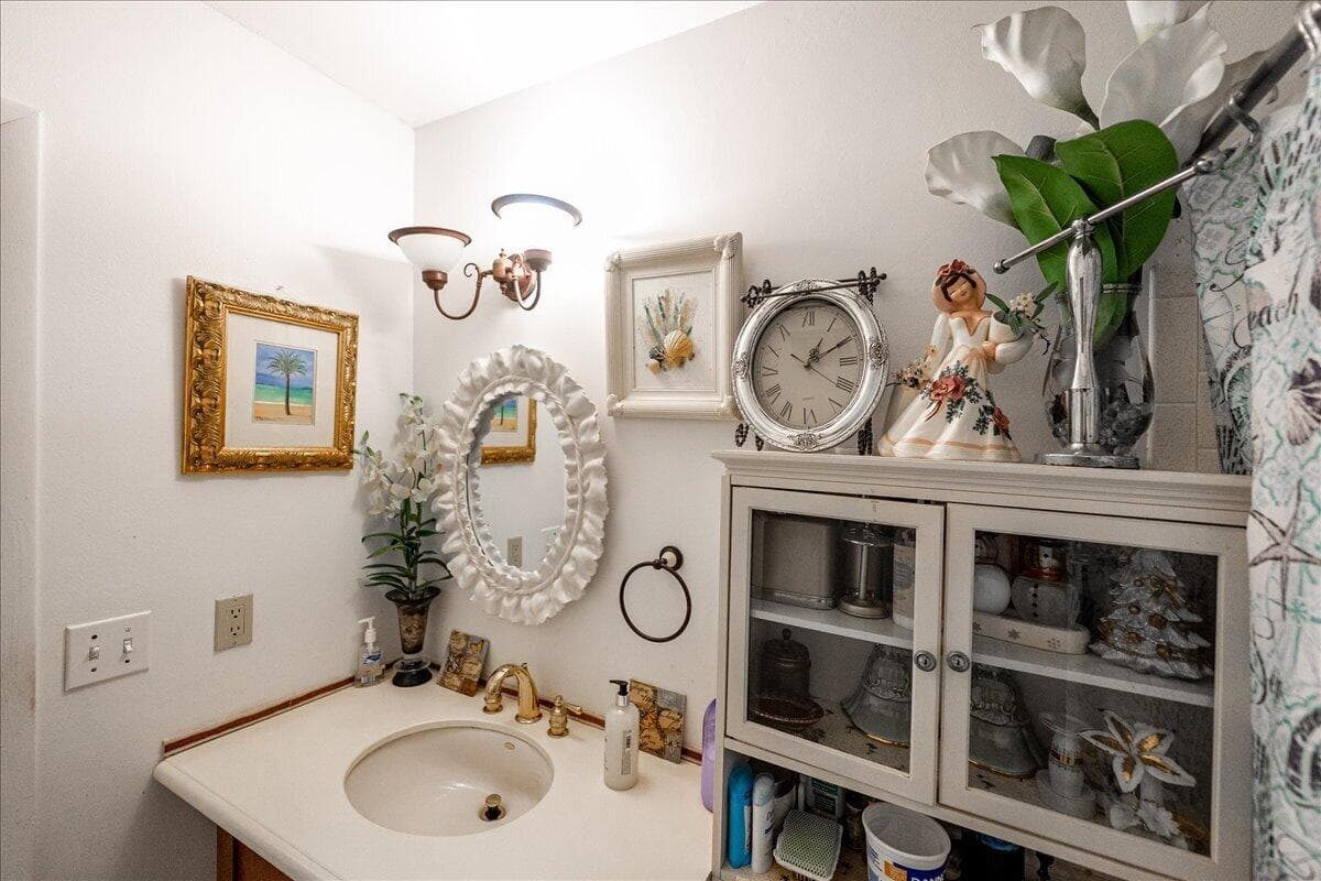 6531 SE Federal Highway SE Q108, Stuart, FL 34997 — photo 20 of 34