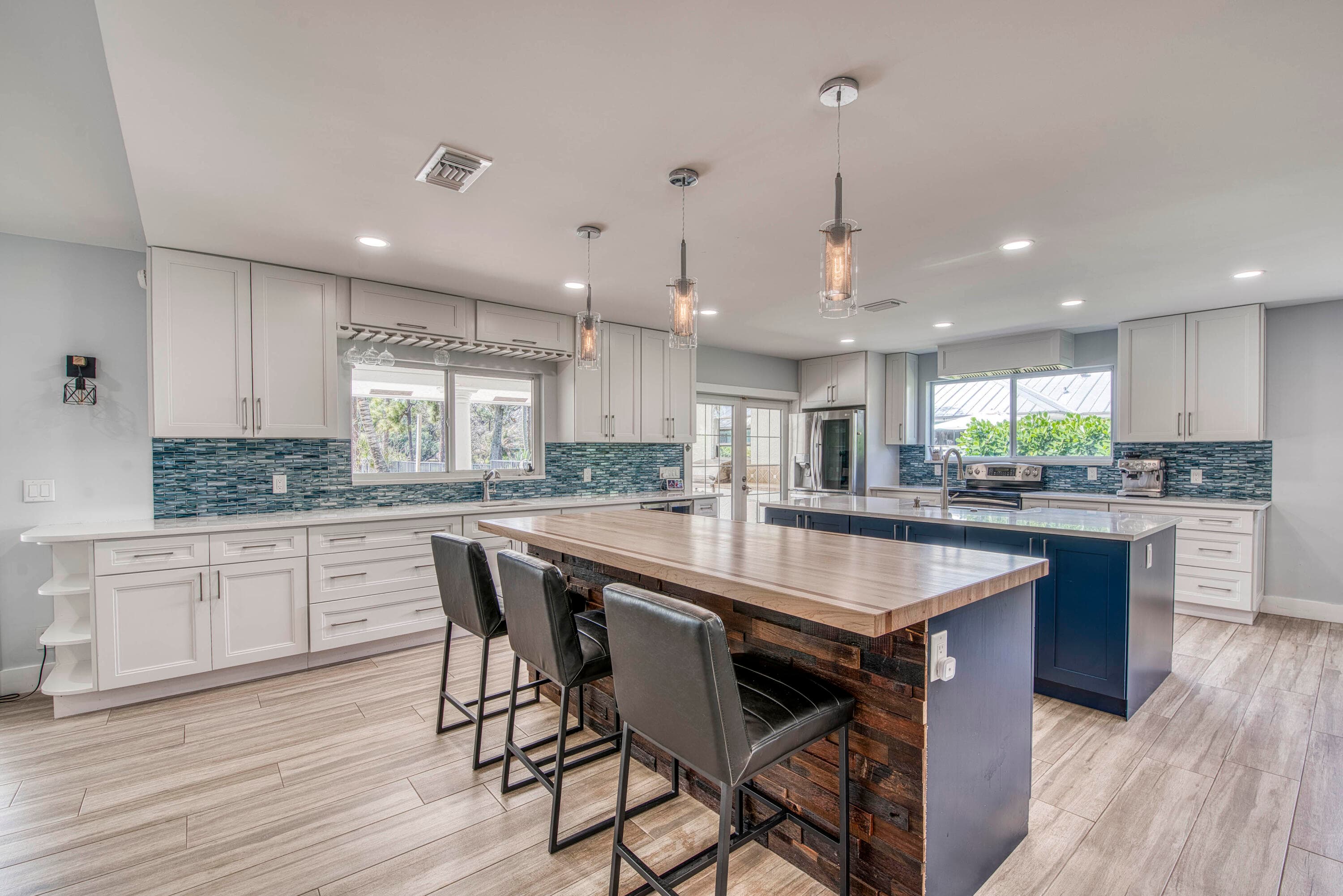 6062 Woodlake Road, Jupiter, FL 33458 — photo 2 of 41