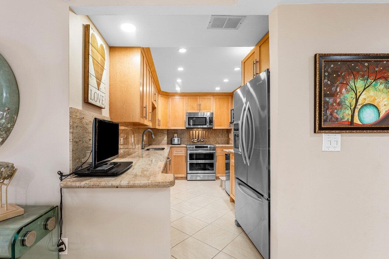 3450 S Ocean Boulevard 5010, Palm Beach, FL 33480 — photo 19 of 50