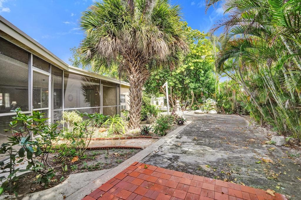 1004 SE 11th Street, Deerfield Beach, FL 33441 — photo 24 of 65