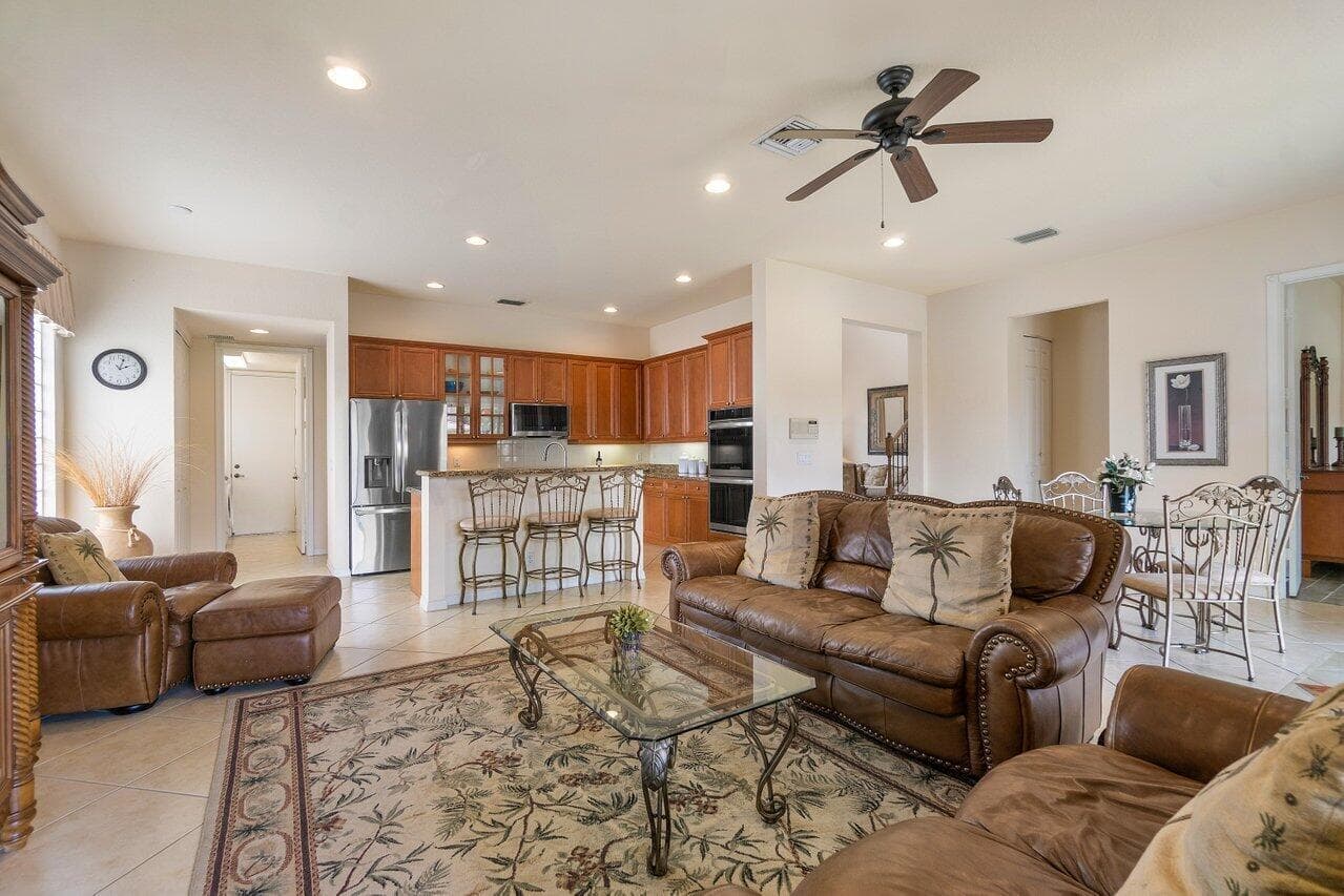 108 Via Condado Way, Palm Beach Gardens, FL 33418 — photo 15 of 55