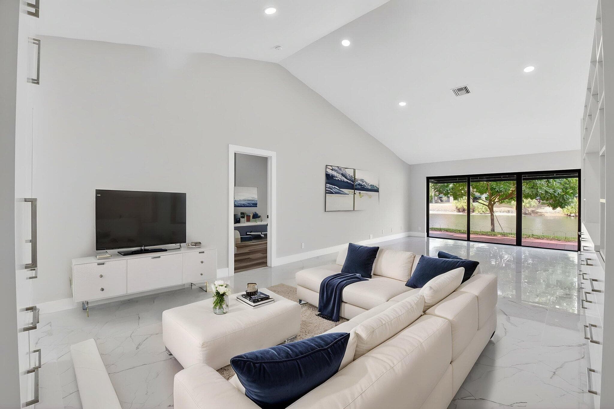 6545 Las Flores Drive, Boca Raton, FL 33433 — photo 18 of 55