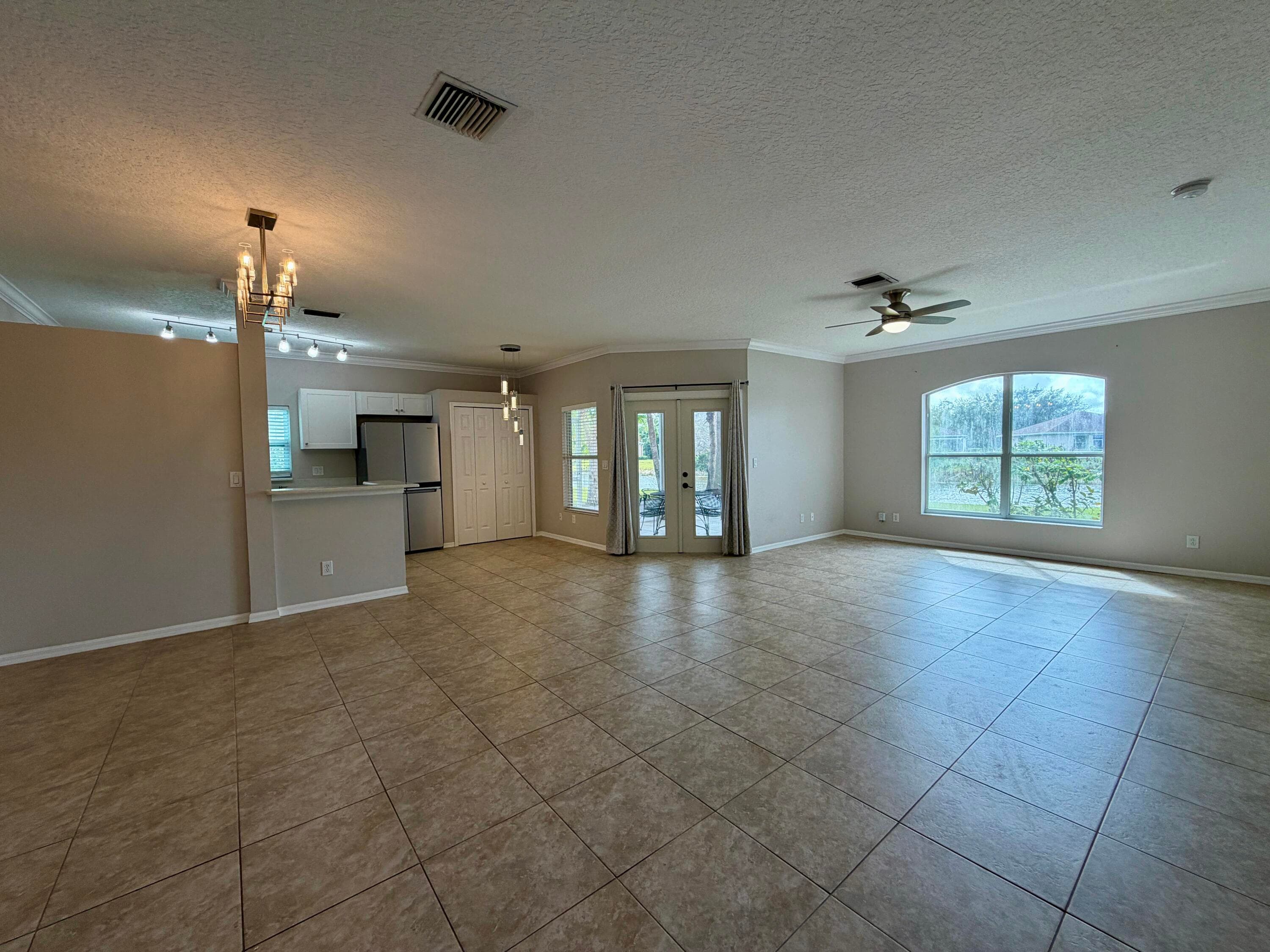 6295 33rd Manor, Vero Beach, FL 32966 — photo 10 of 28
