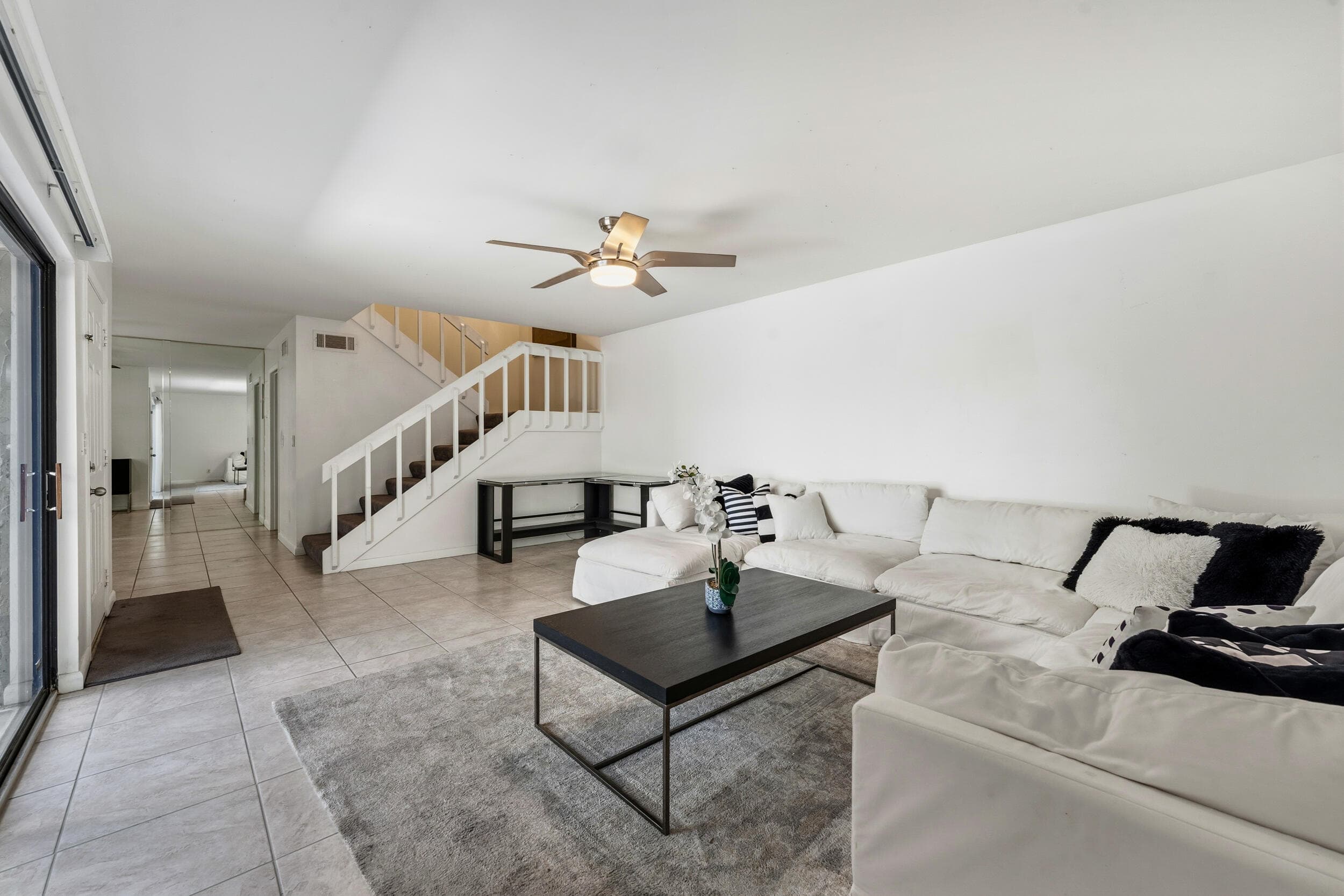 3852 SE Jefferson Street, Stuart, FL 34997 — photo 4 of 42
