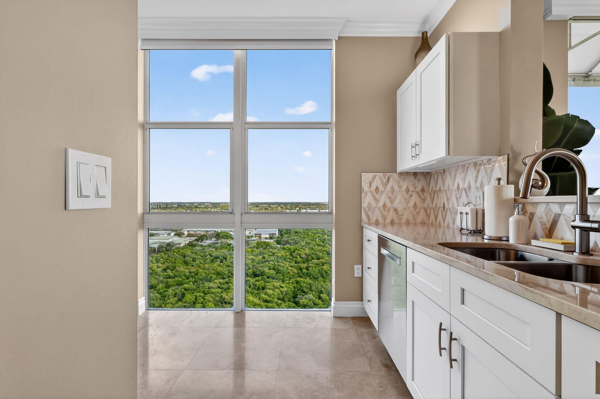 700 E Boynton Beach Boulevard Ph 2, Boynton Beach, FL 33435 — photo 12 of 51