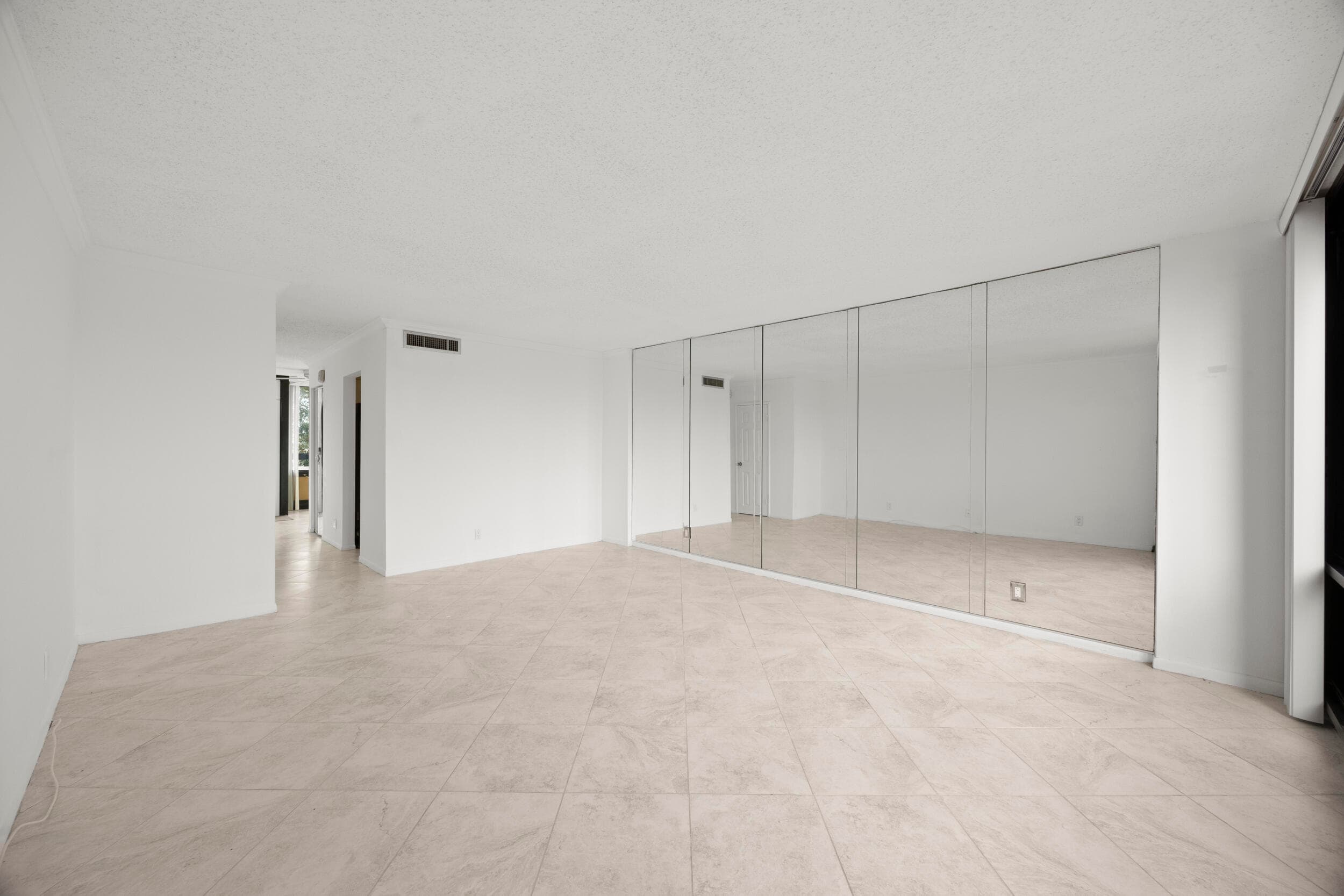 1401 S Federal Highway 220, Boca Raton, FL 33432 — photo 15 of 27