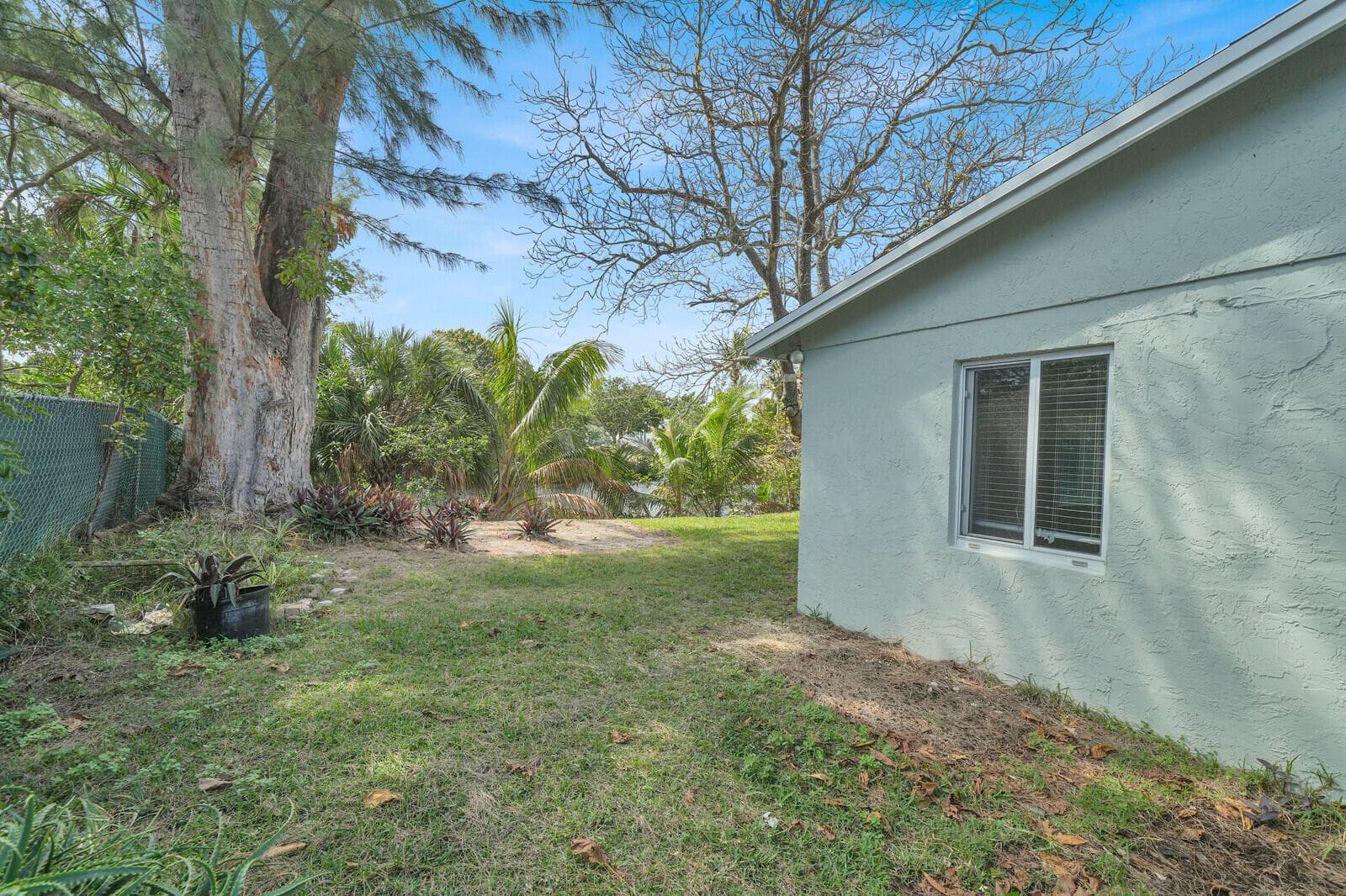 64 NE 7th Court, Deerfield Beach, FL 33441 — photo 4 of 31