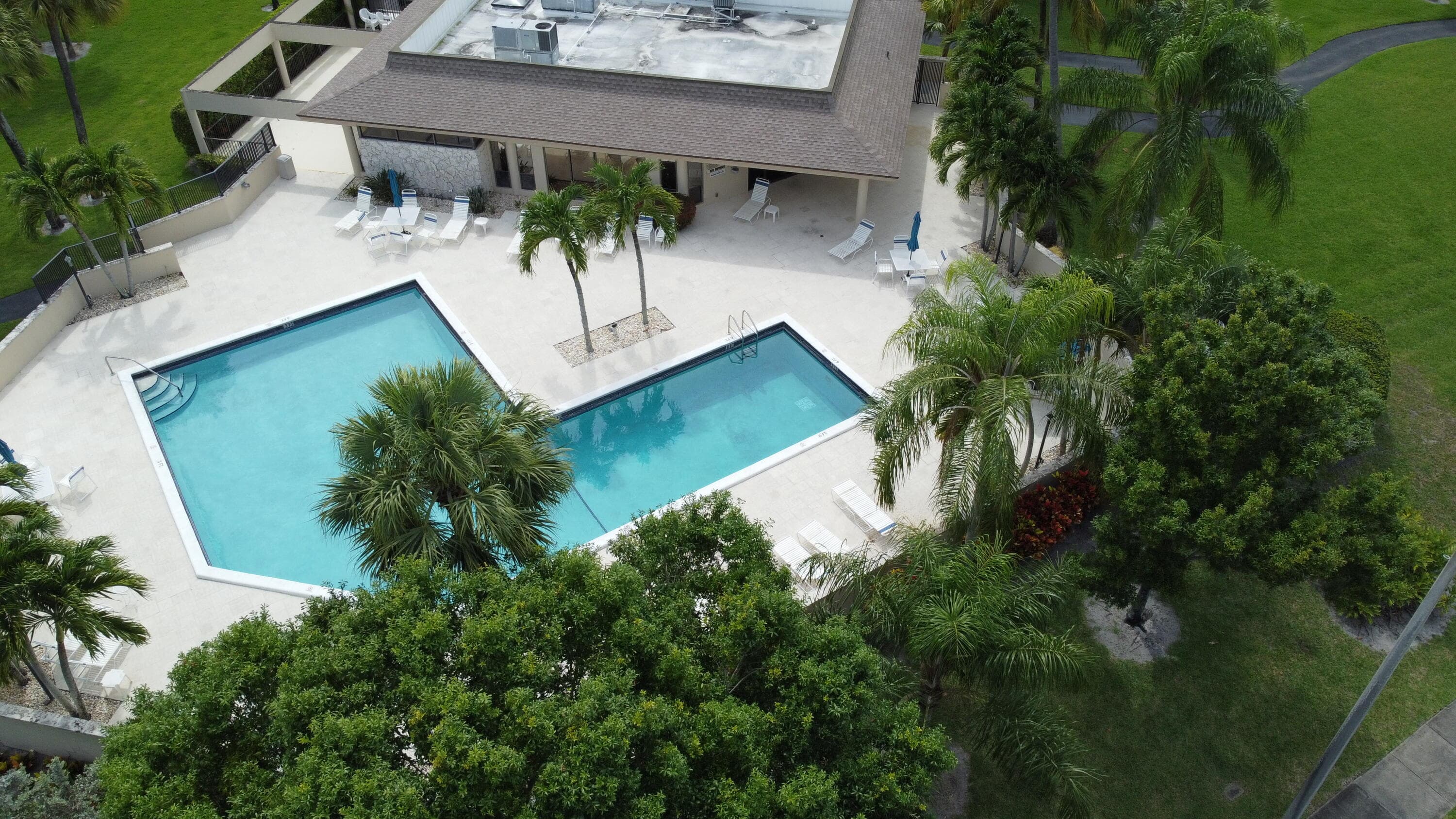 297 Deer Creek Boulevard 1305, Deerfield Beach, FL 33442 — photo 19 of 51