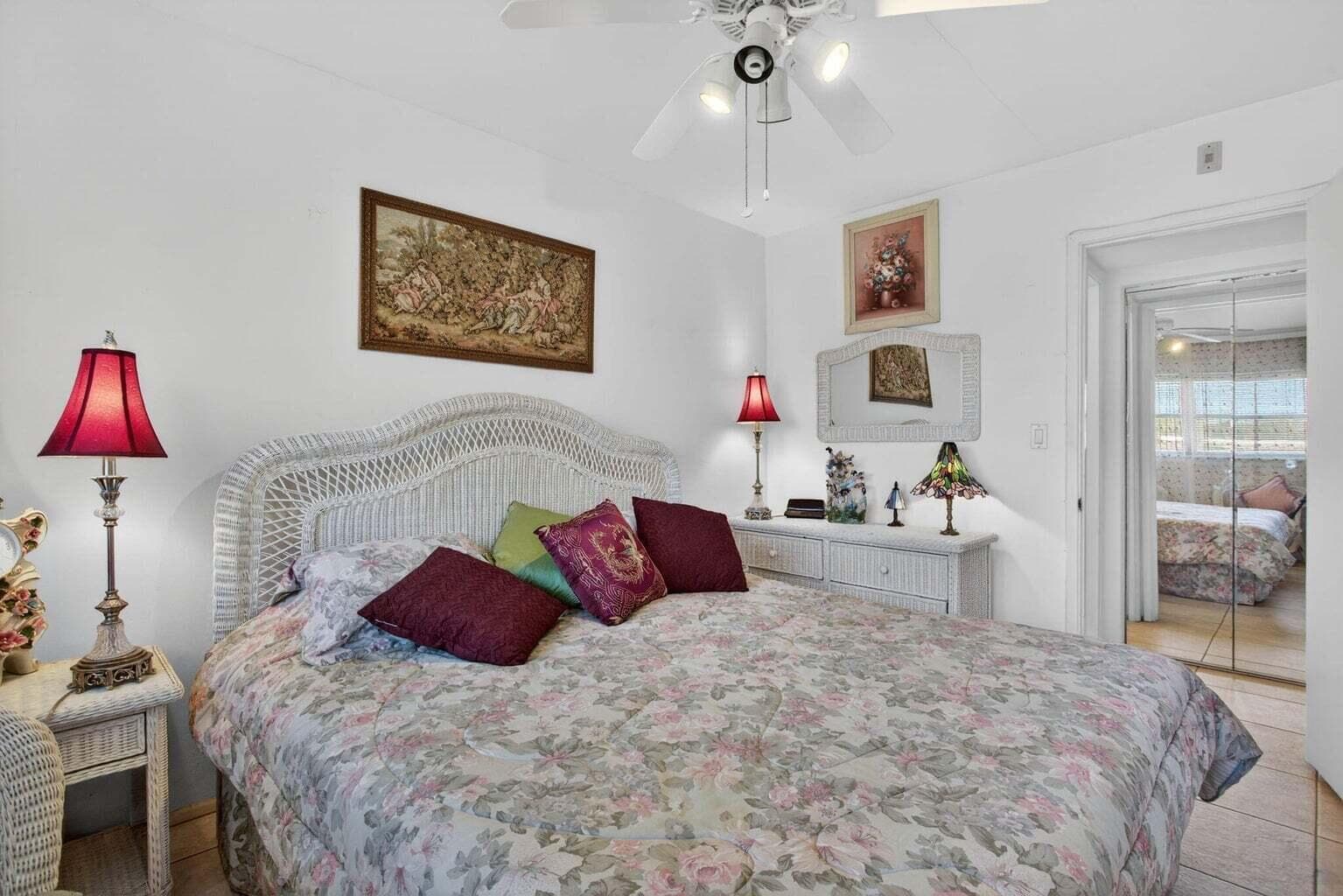 100 SE 6th Avenue 303, Pompano Beach, FL 33060 — photo 24 of 56