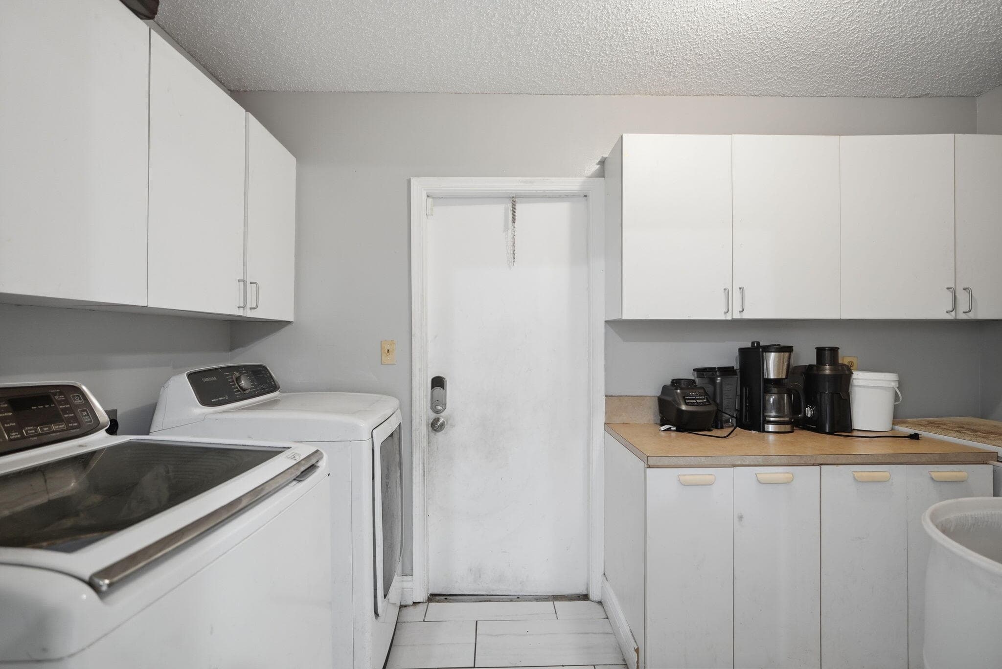 1301 SW 75th Avenue, North Lauderdale, FL 33068 — photo 10 of 34