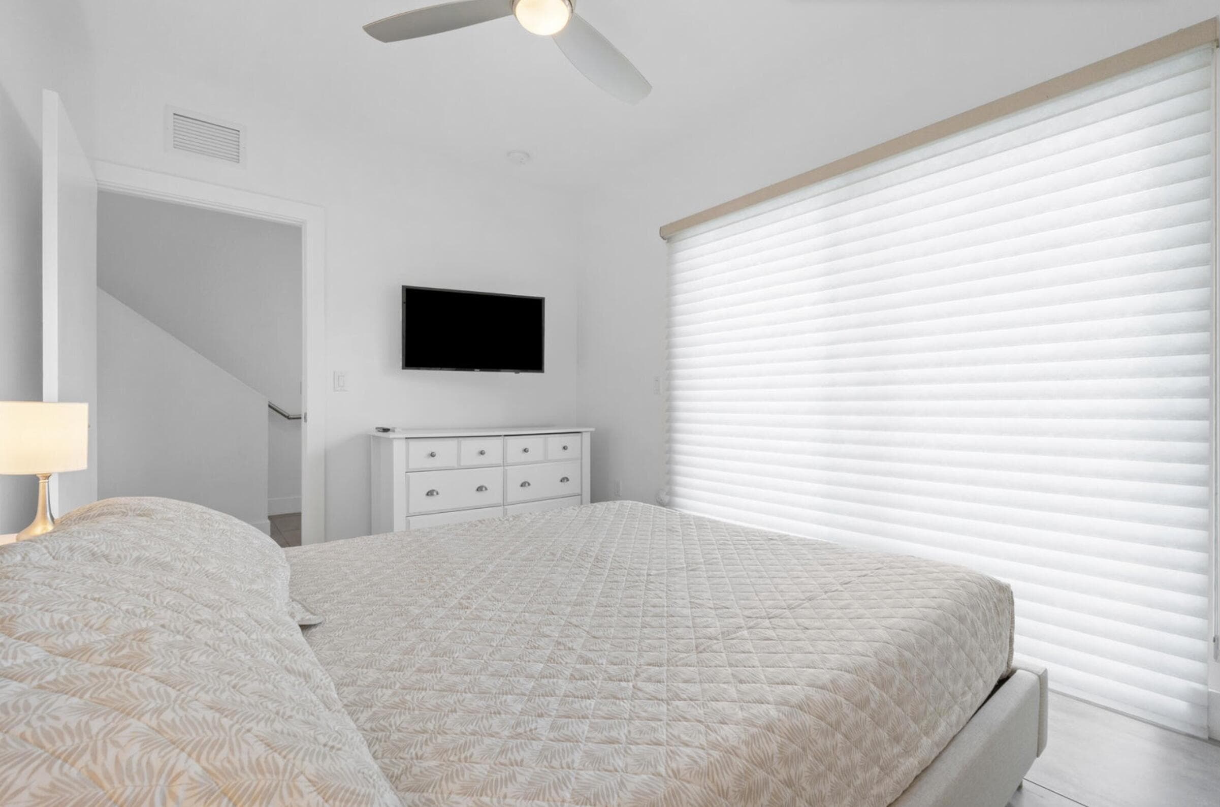 1367 N Ocean Boulevard, Pompano Beach, FL 33062 — photo 17 of 29