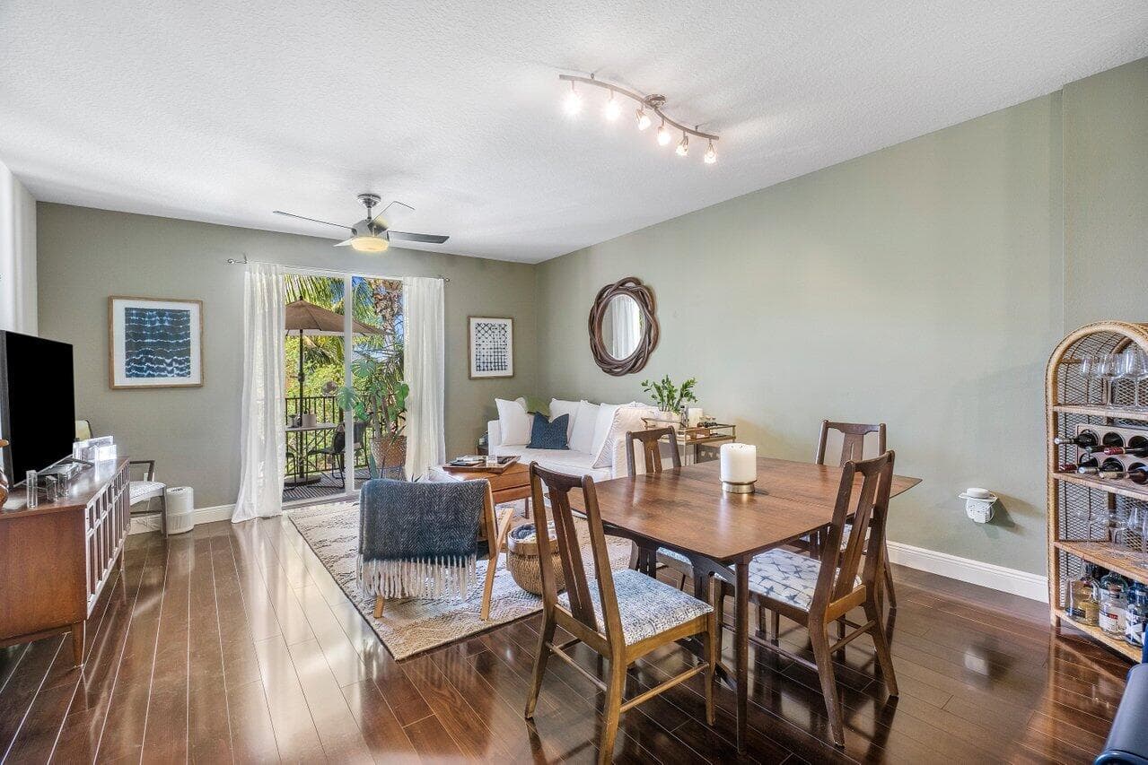 255 NE 3rd Avenue 2410, Delray Beach, FL 33444 — photo 10 of 38