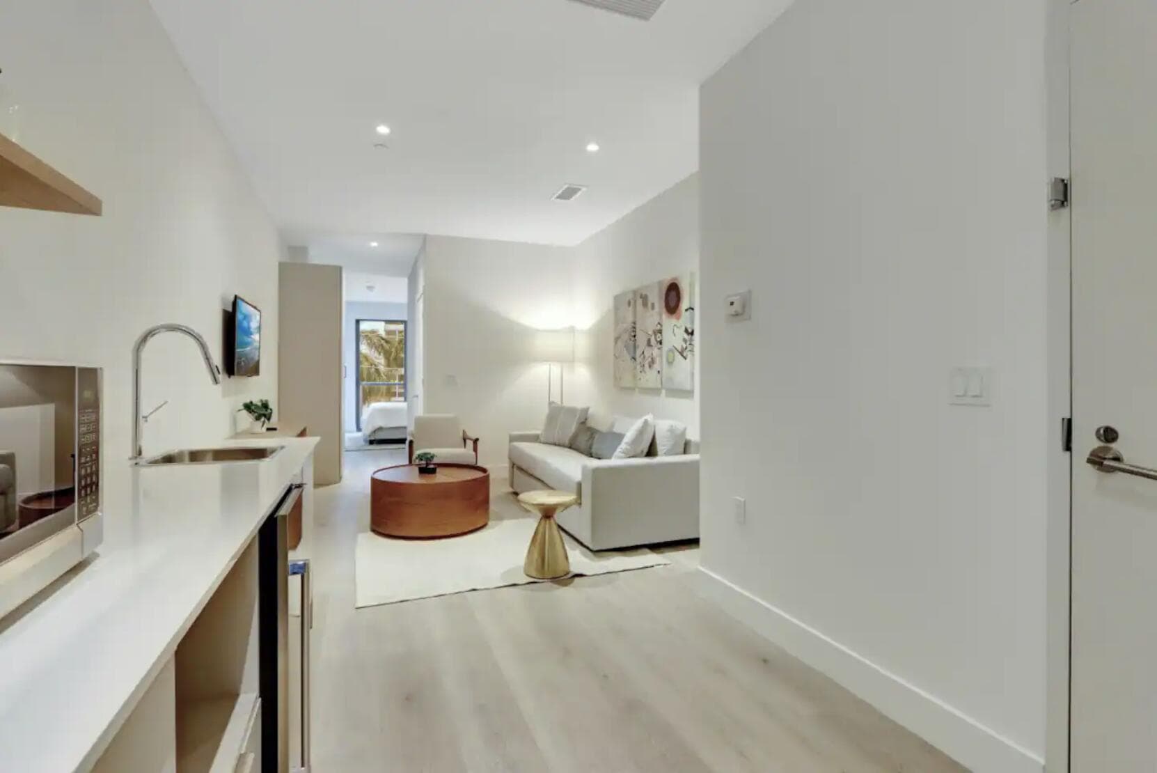 229 SW 9th Street 201, Miami, FL 33130 — photo 4 of 21