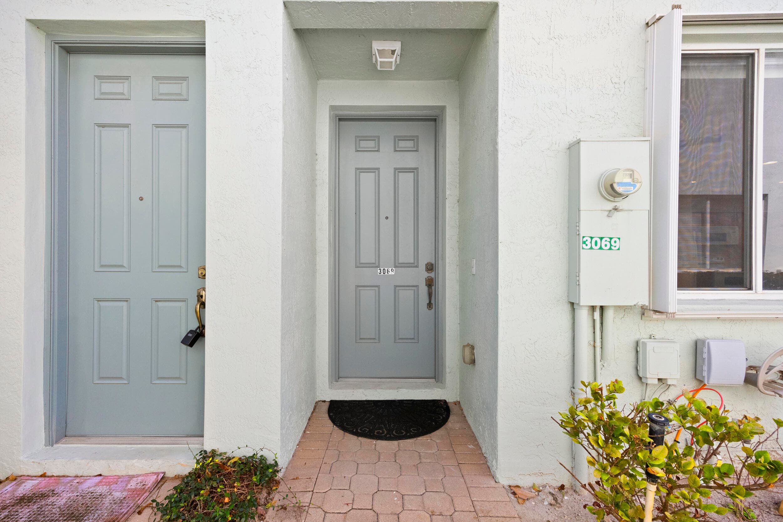 3069 Laurel Ridge Circle, Riviera Beach, FL 33404 — photo 1 of 52