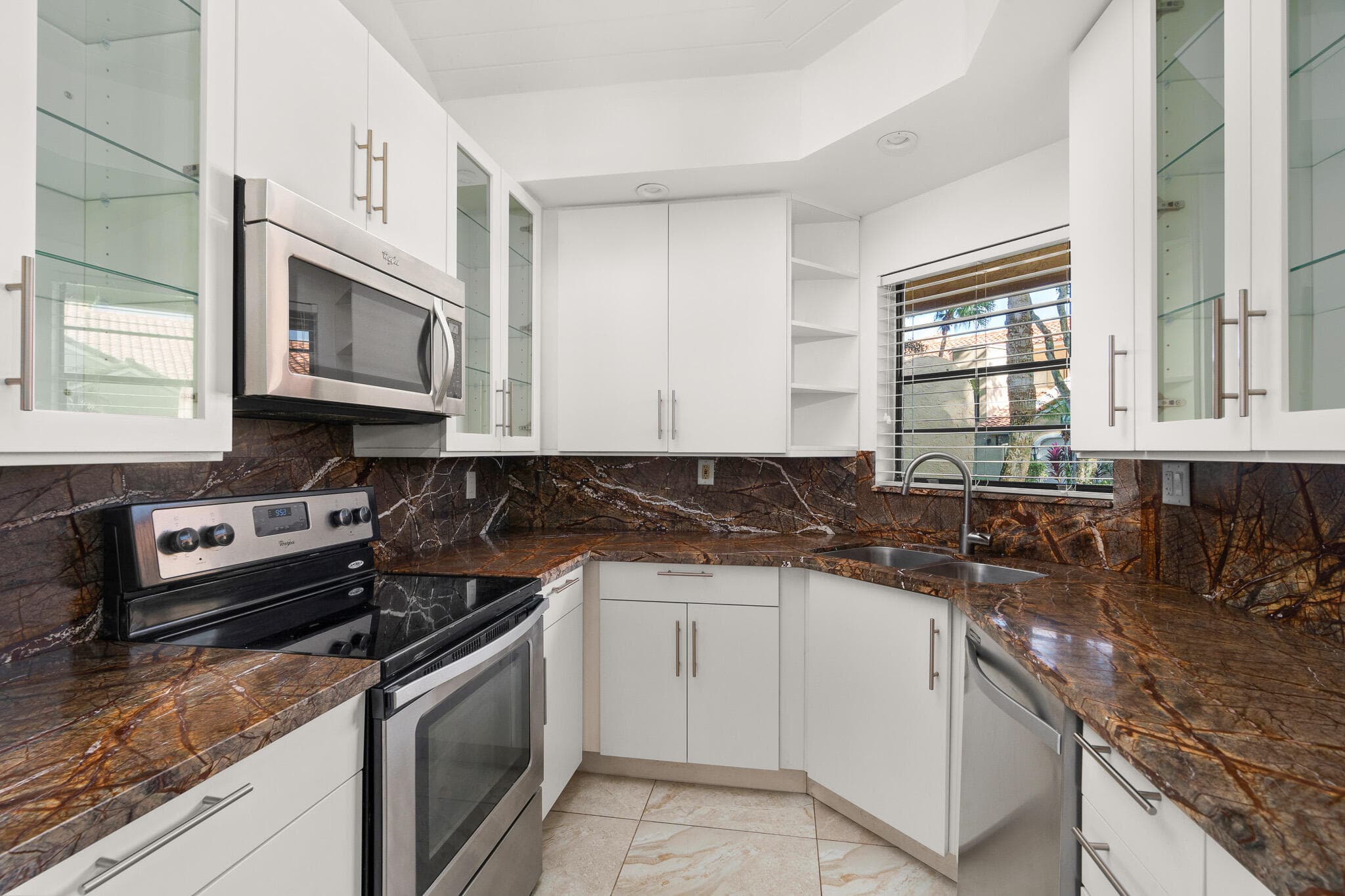 22545 Meridiana Drive, Boca Raton, FL 33433 — photo 9 of 63