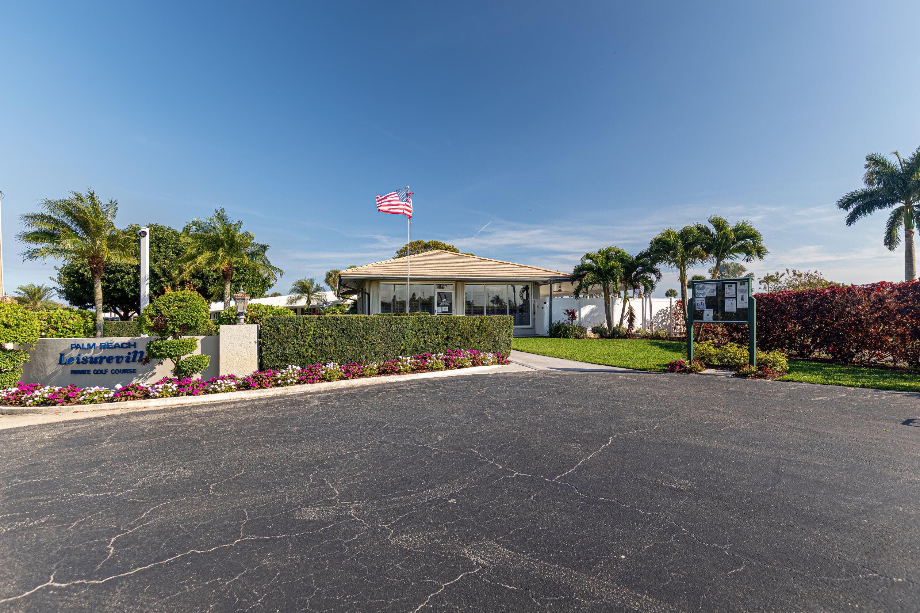 300 SW Golfview Terrace 142, Boynton Beach, FL 33426 — photo 39 of 70