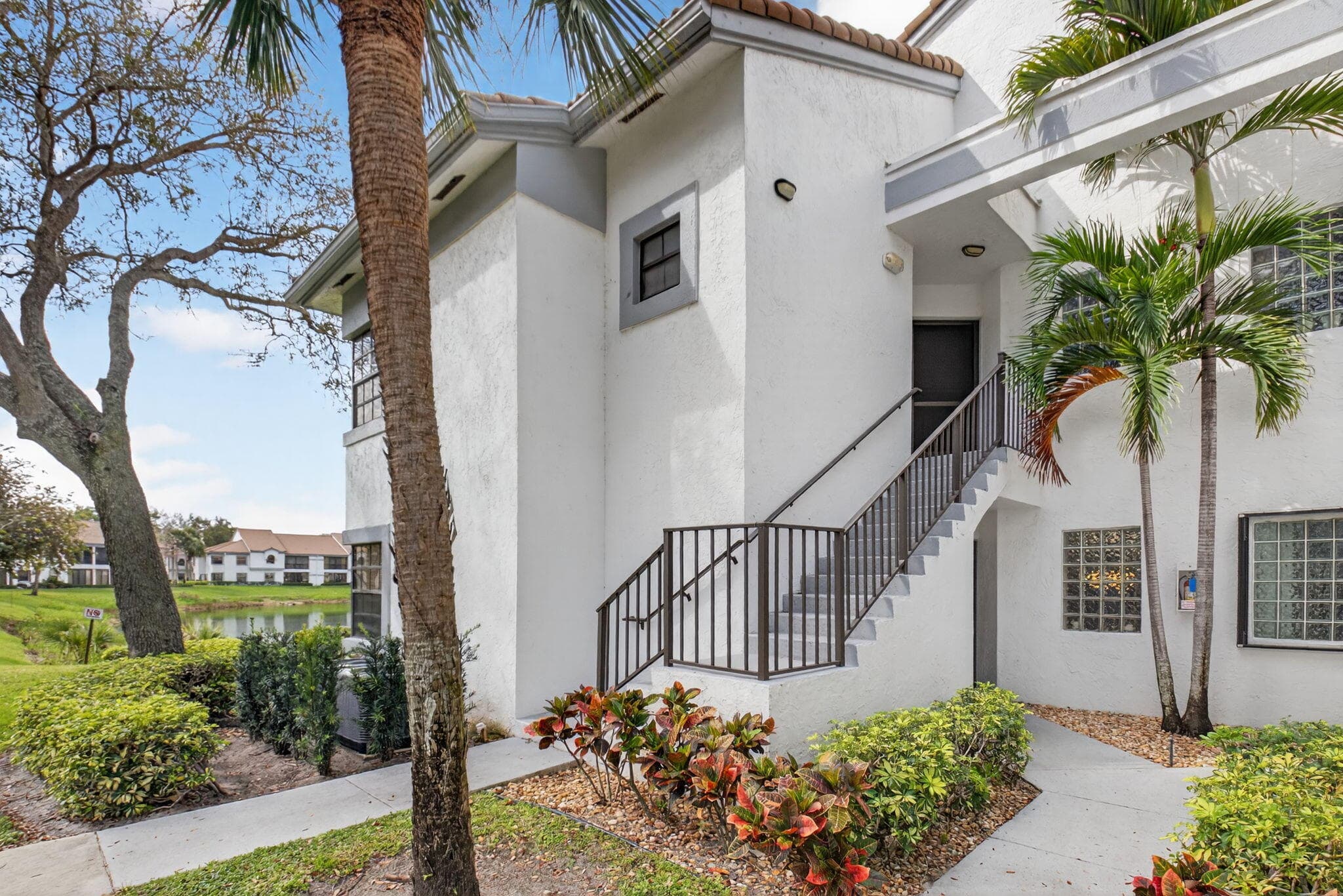 5394 Firenze Drive J, Boynton Beach, FL 33437 — photo 4 of 68