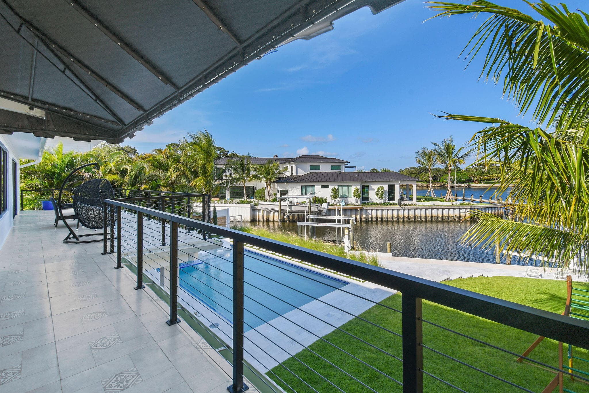 12880 S Shore Drive, Palm Beach Gardens, FL 33410 — photo 36 of 59