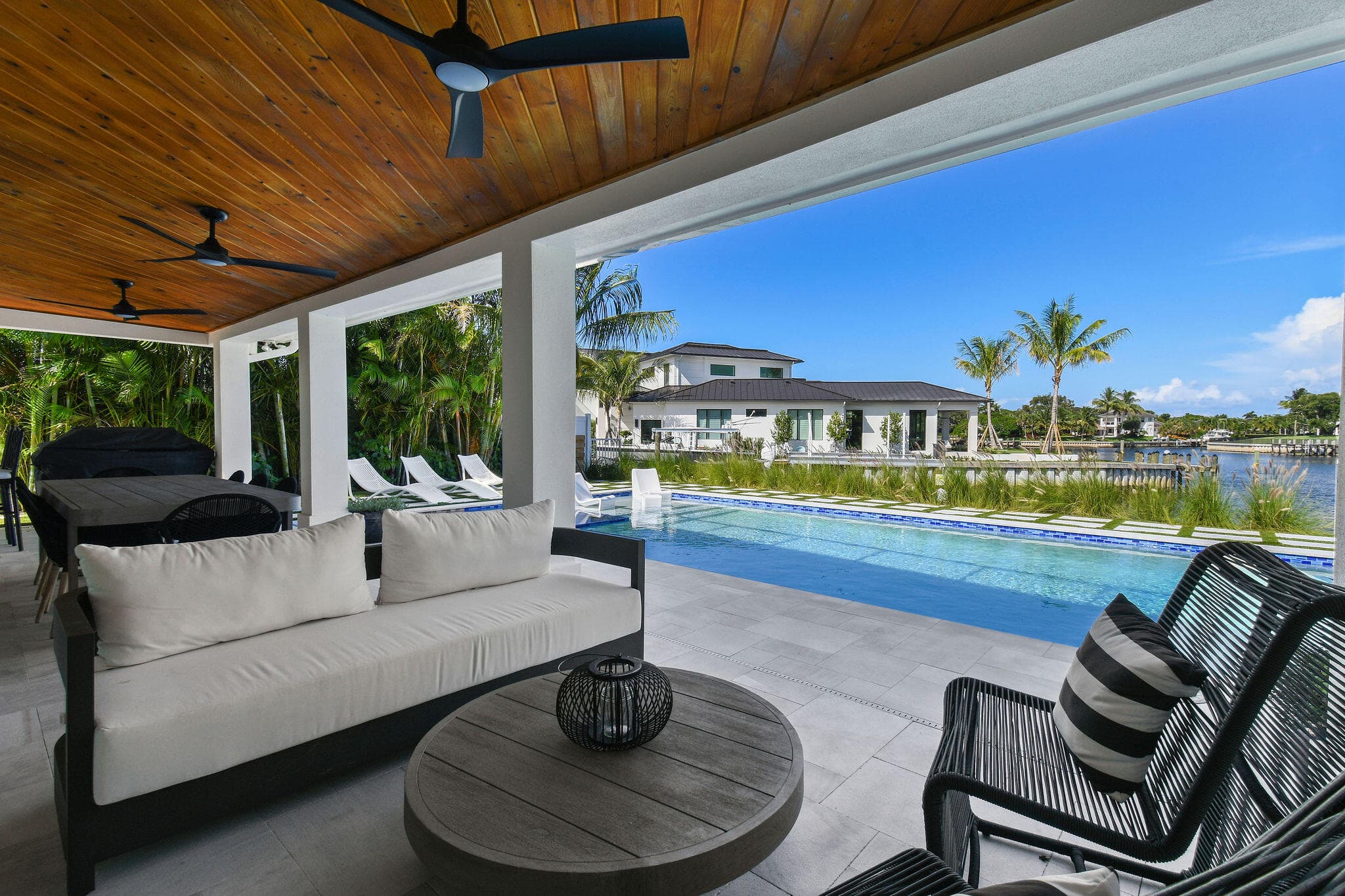 12880 S Shore Drive, Palm Beach Gardens, FL 33410 — photo 41 of 59