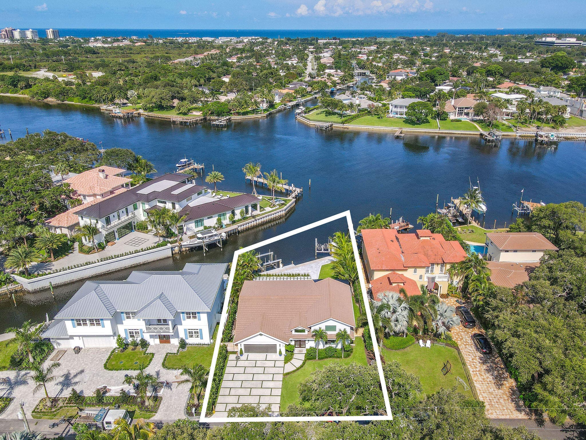 12880 S Shore Drive, Palm Beach Gardens, FL 33410 — photo 55 of 59