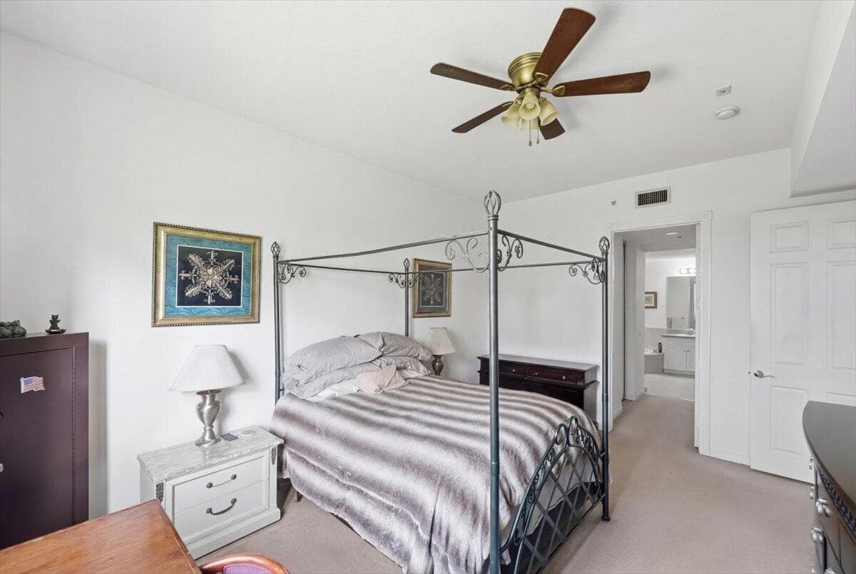 36 Harbour Isle Drive W 106, Fort Pierce, FL 34949 — photo 15 of 44