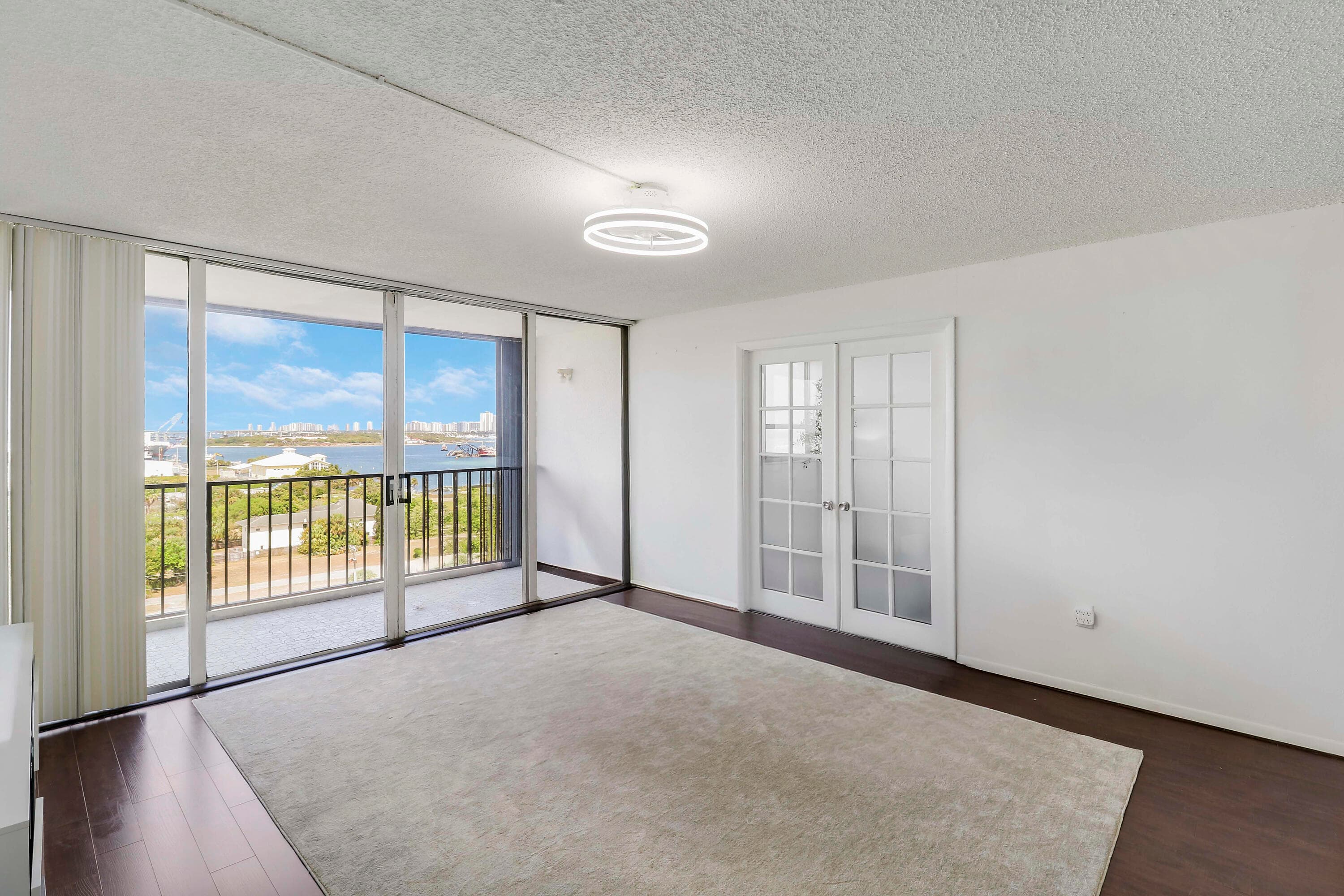 5600 N Flagler Drive 1001, West Palm Beach, FL 33407 — photo 7 of 53