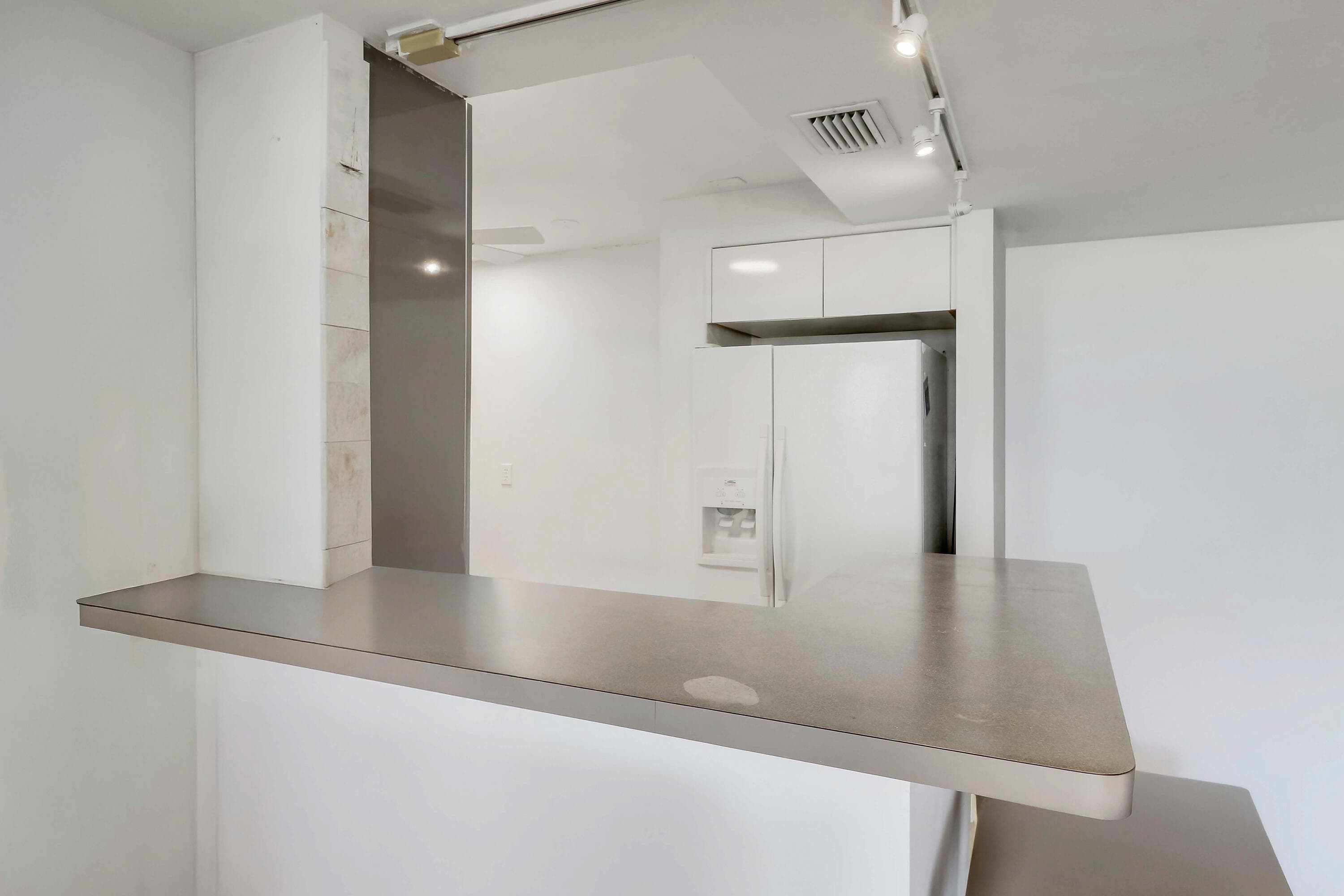 5600 N Flagler Drive 1001, West Palm Beach, FL 33407 — photo 18 of 53
