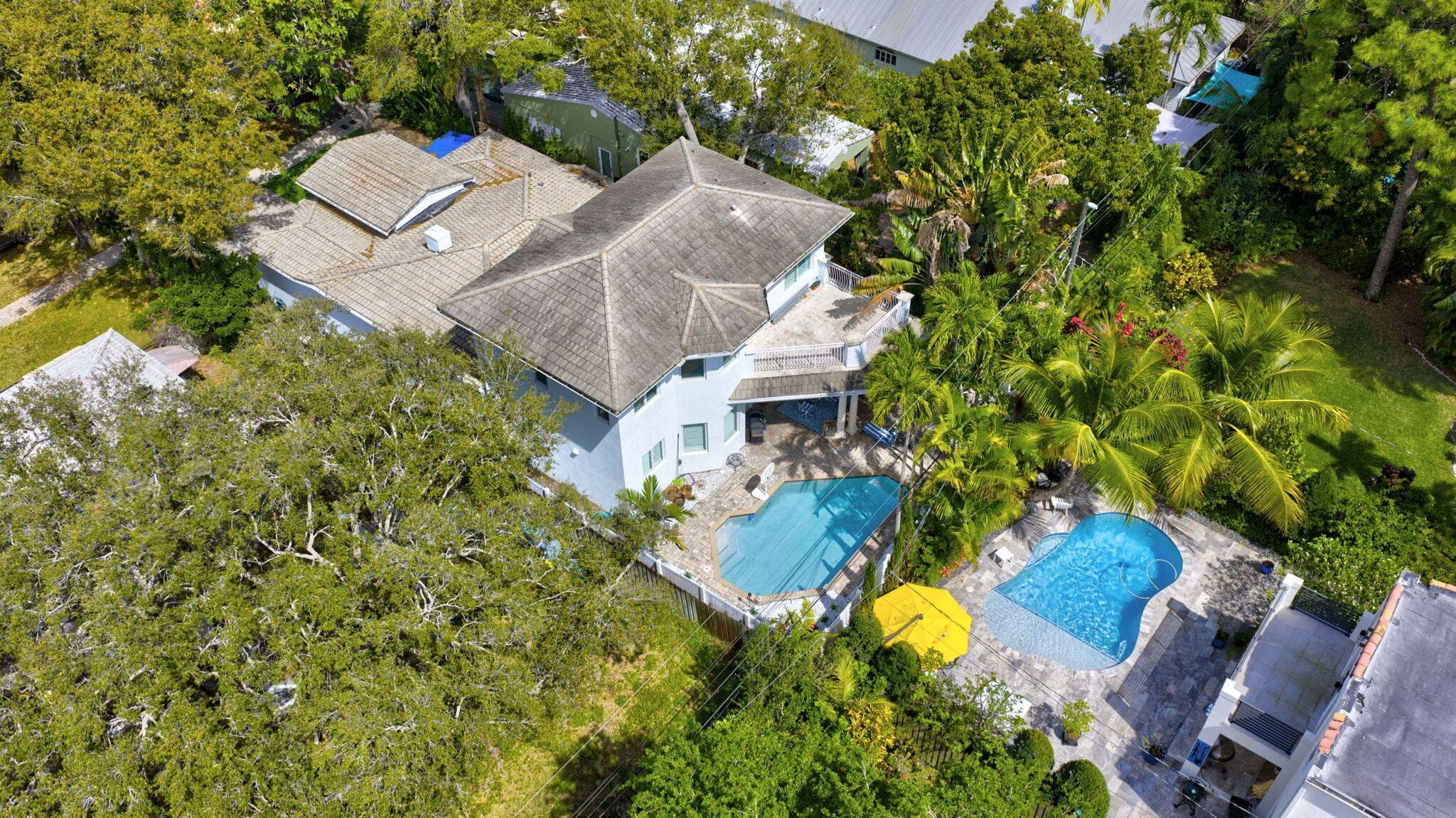 1020 SE 11th Street, Fort Lauderdale, FL 33316 — photo 1 of 62