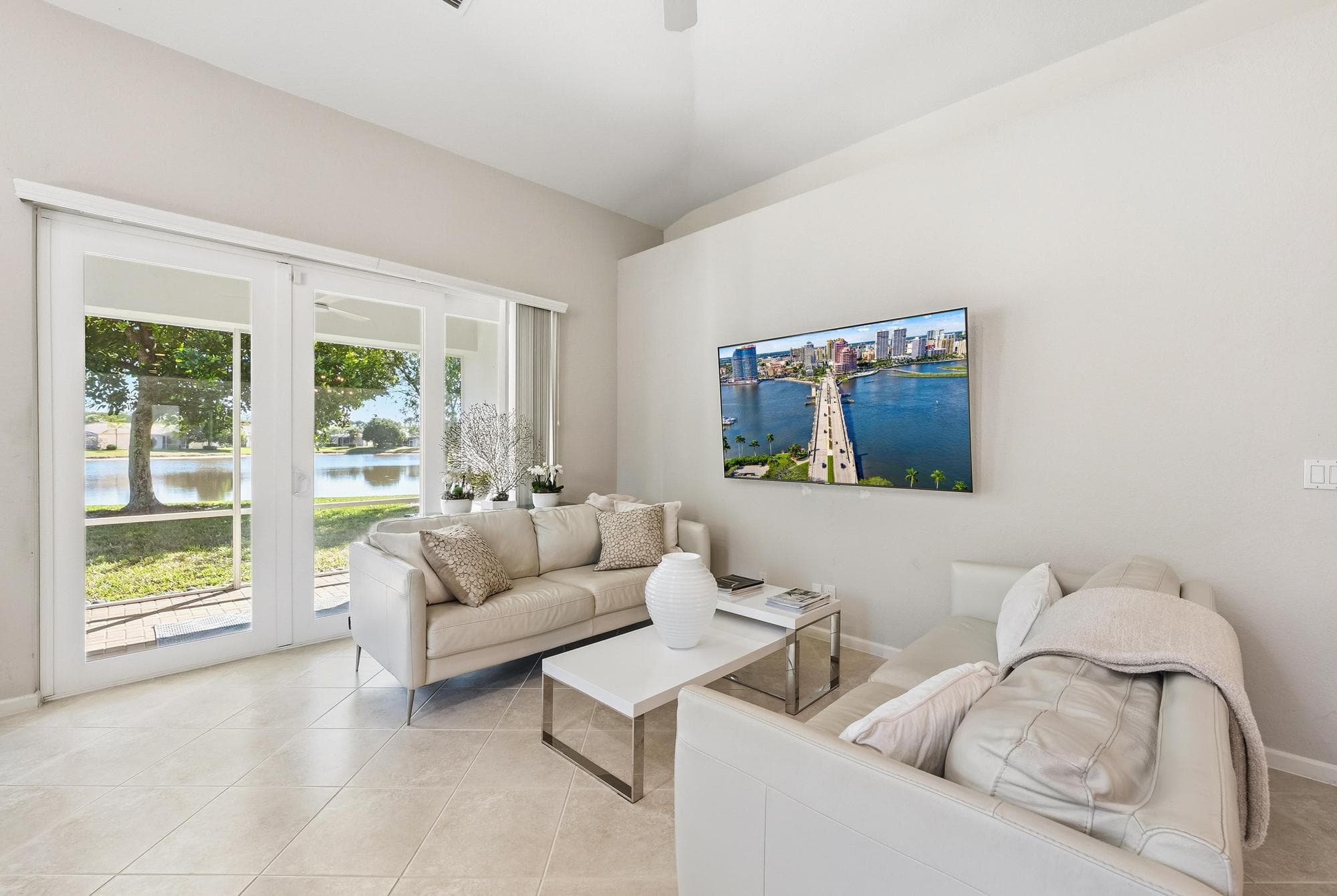 2737 Clipper Circle, West Palm Beach, FL 33411 — photo 10 of 35