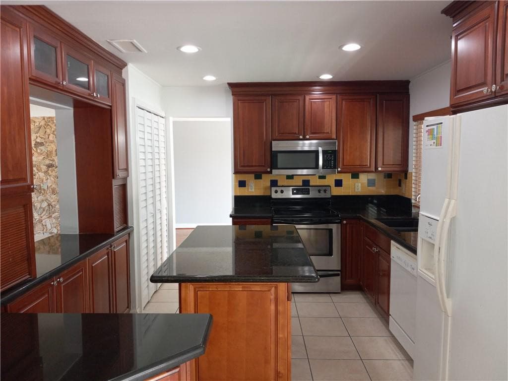 5151 SW 101st Avenue, Cooper City, FL 33328 — photo 5 of 27