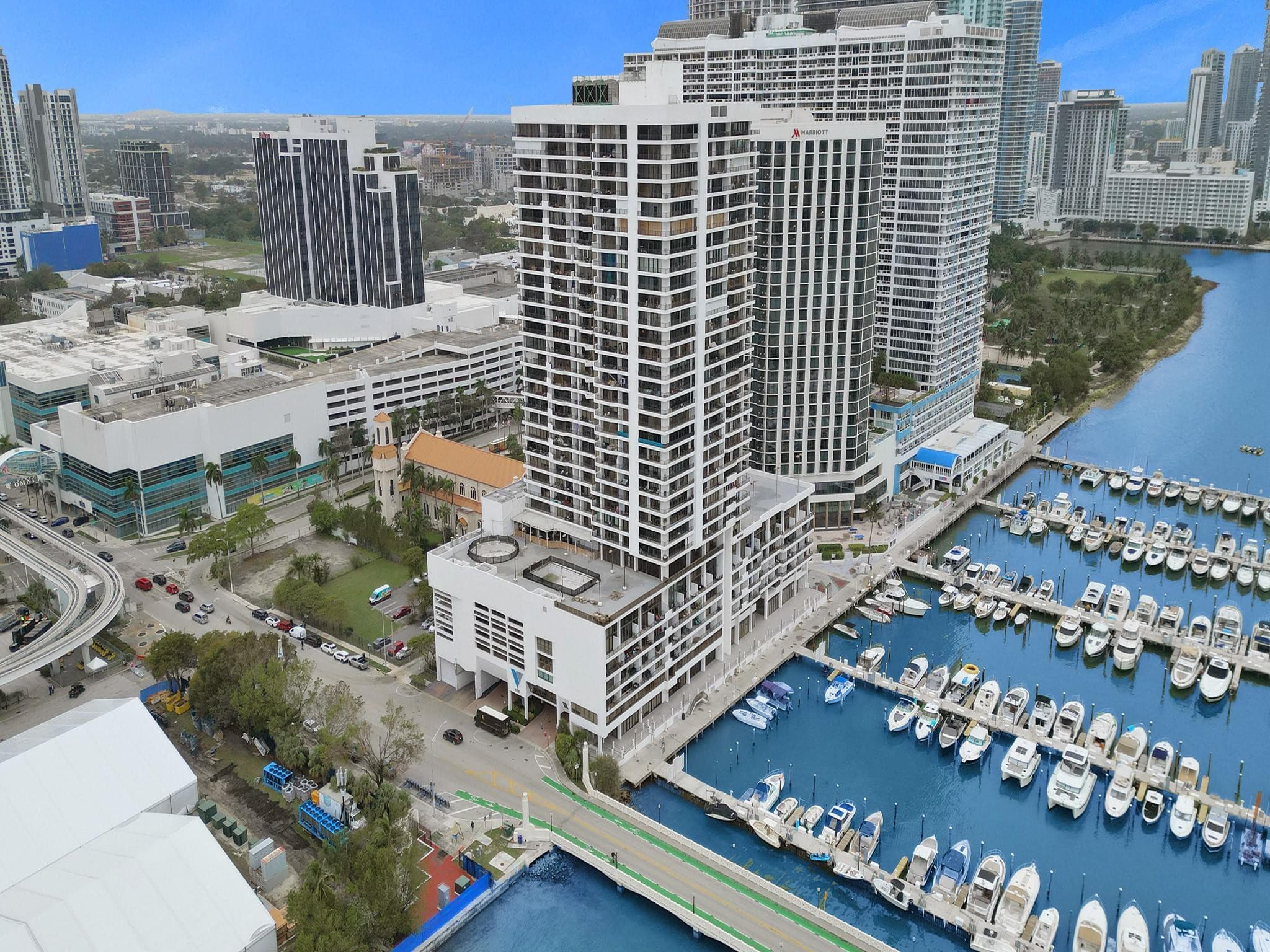 555 NE 15th Street T4(704), Miami, FL 33132 — photo 22 of 43