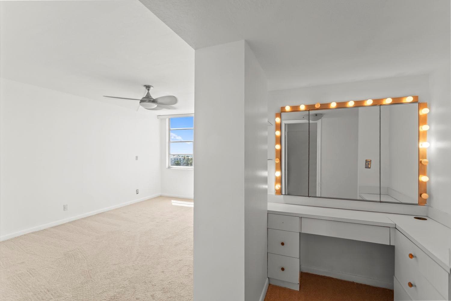 137 Golden Isles Drive 706, Hallandale Beach, FL 33009 — photo 54 of 72