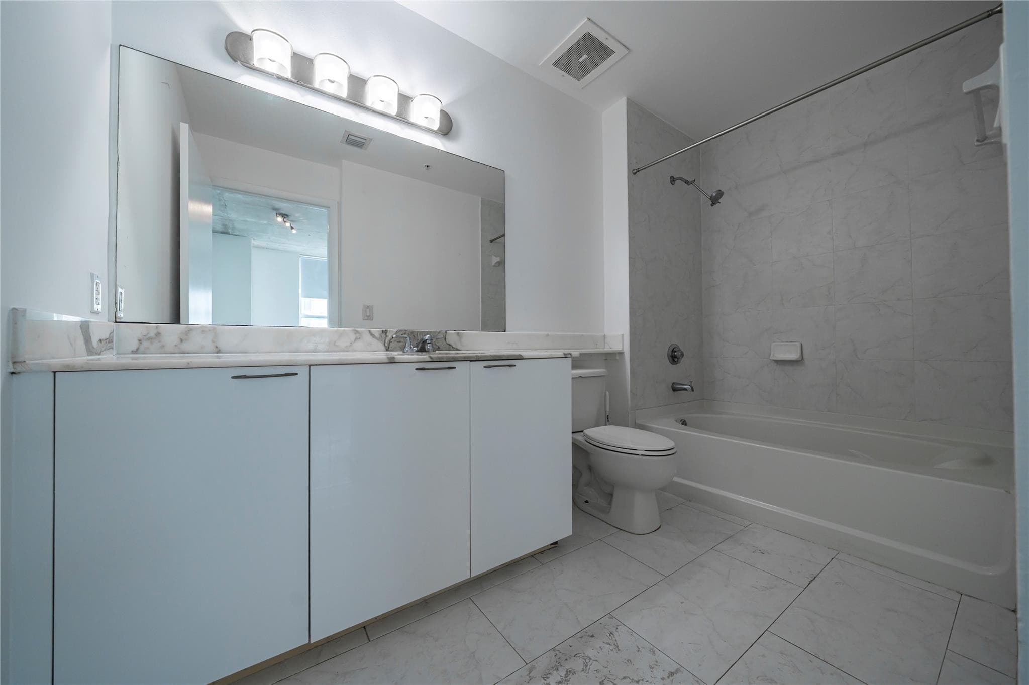 234 NE 3rd Street 2007, Miami, FL 33132 — photo 16 of 24
