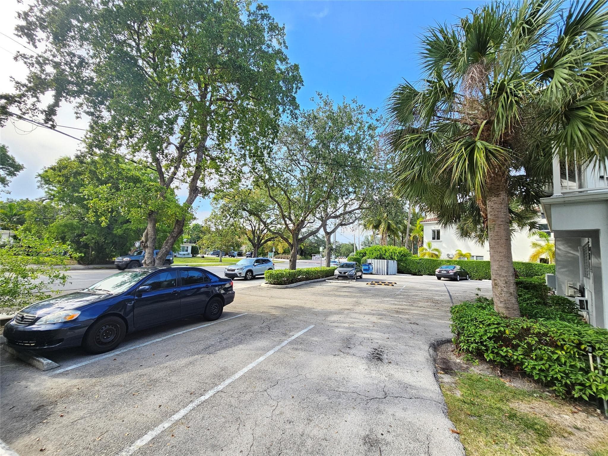 1354 Bayview Drive, Fort Lauderdale, FL 33304 — photo 22 of 29