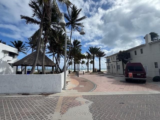 315 Mckinley Street, Hollywood, FL 33019 — photo 1 of 7