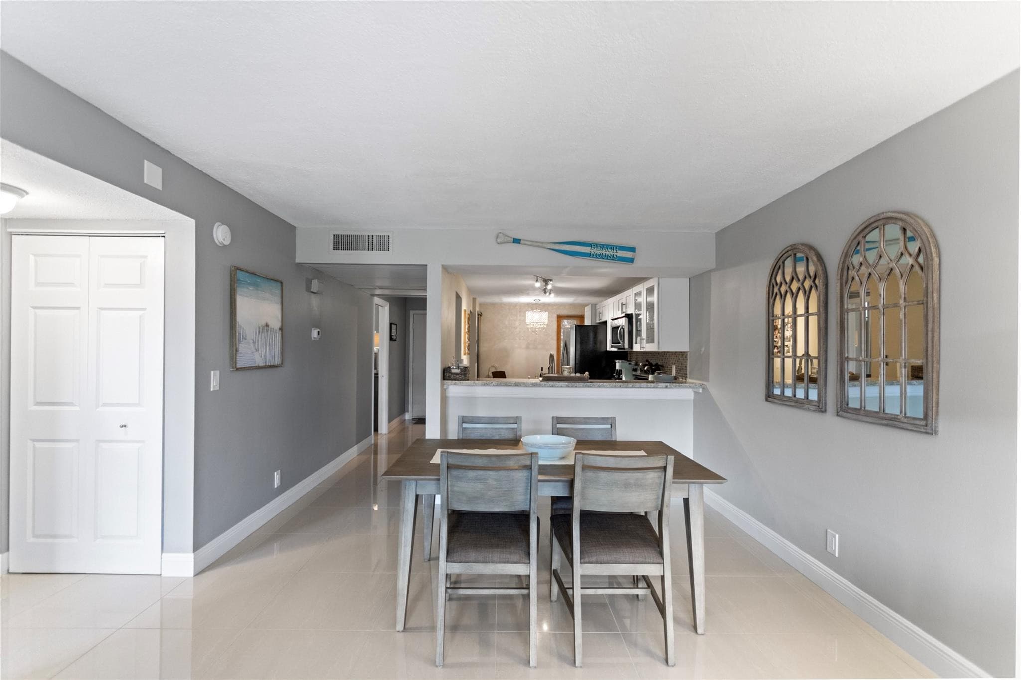 16 Royal Palm Way 302, Boca Raton, FL 33432 — photo 11 of 34