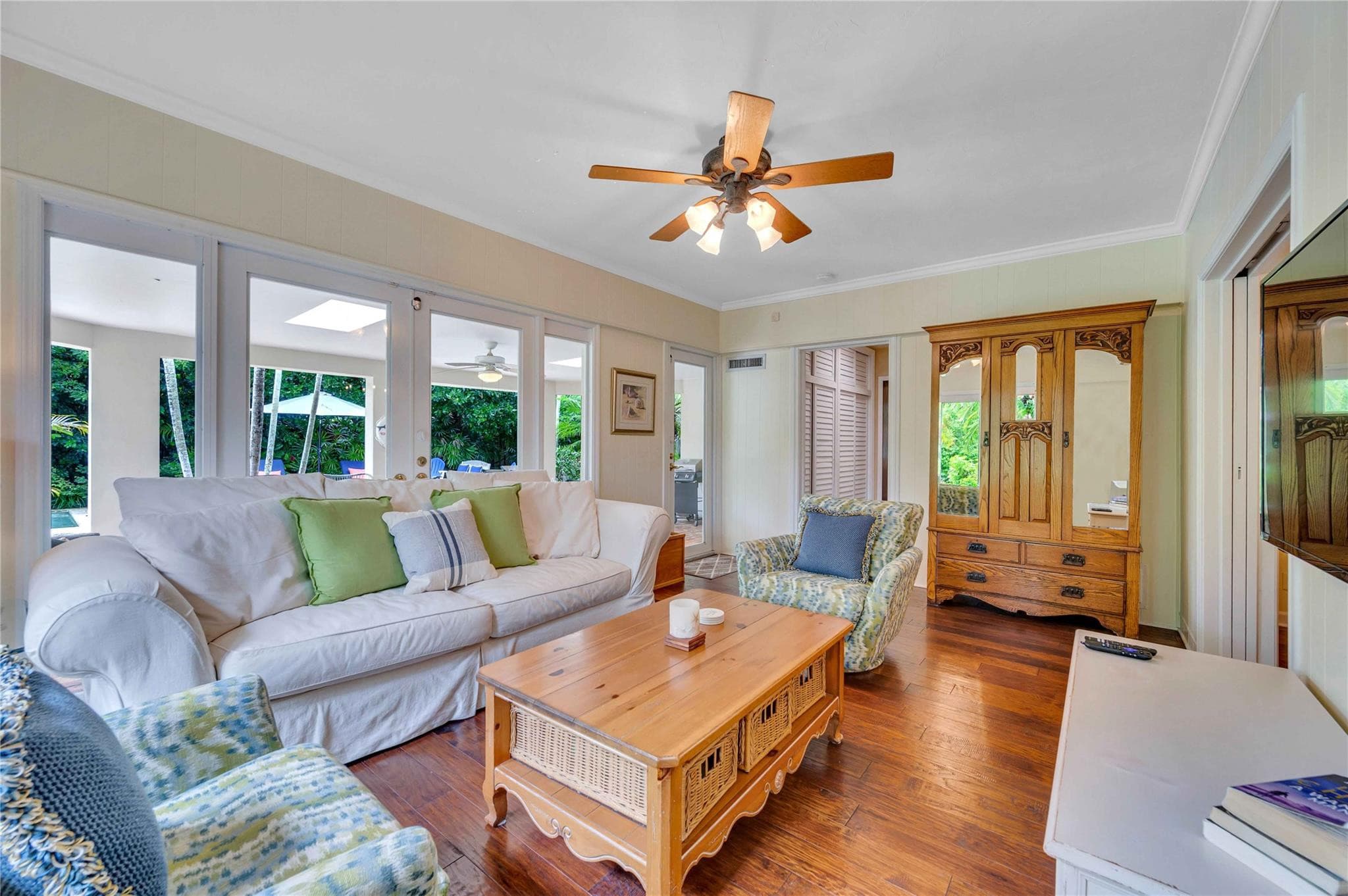 1612 E Lake Drive, Fort Lauderdale, FL 33316 — photo 11 of 26