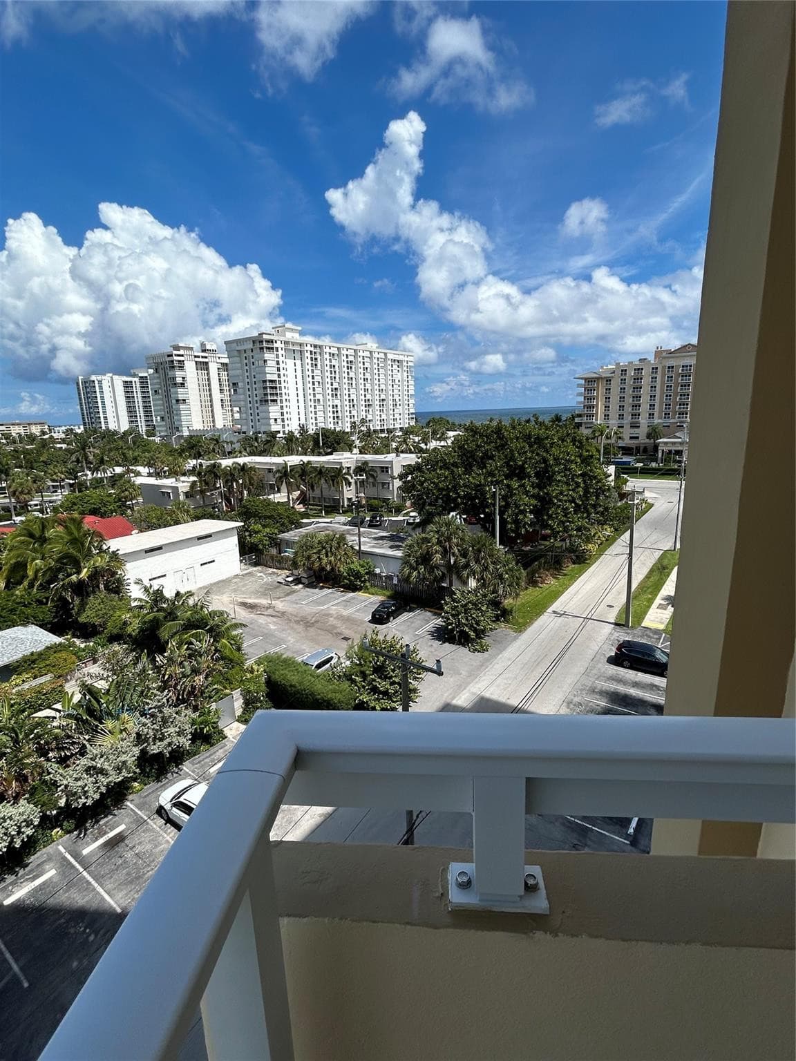 1200 Hibiscus Avenue 702, Pompano Beach, FL 33062 — photo 7 of 42