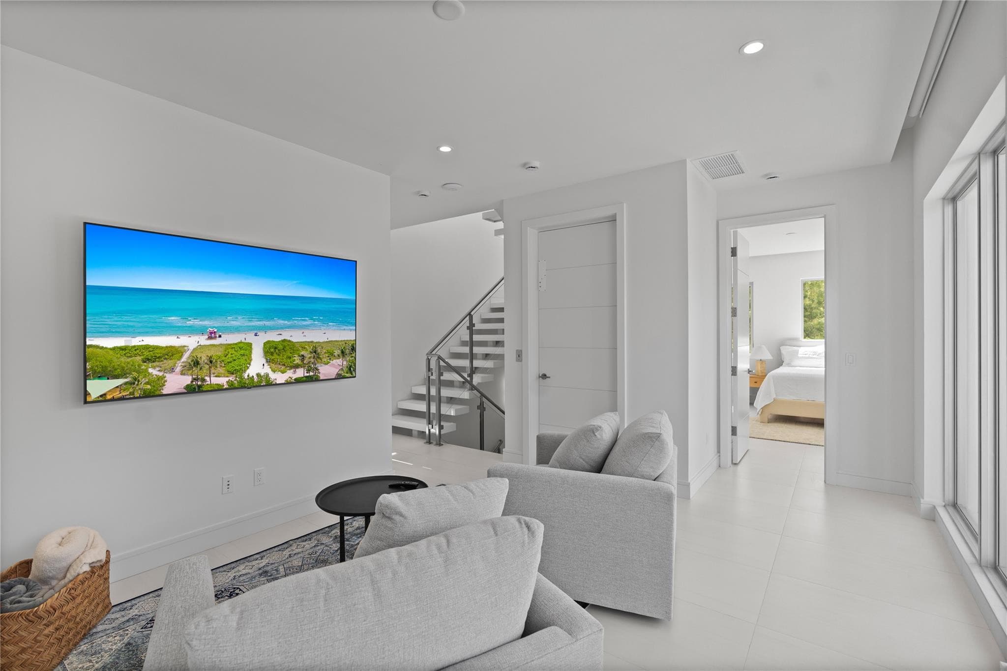221 Shore Court 221, Lauderdale-By-The-Sea, FL 33308 — photo 43 of 88